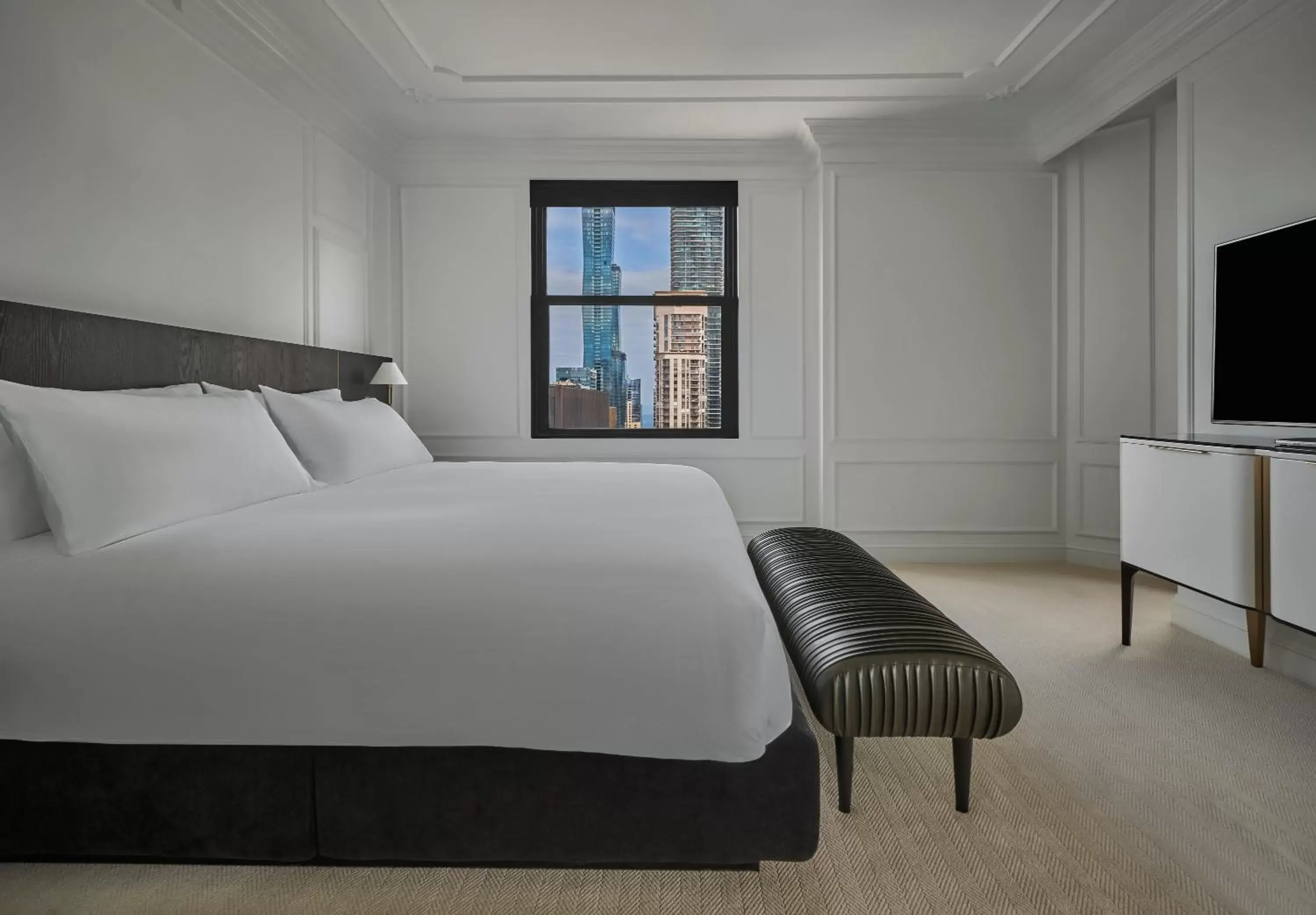Bedroom, Bed in Pendry Chicago