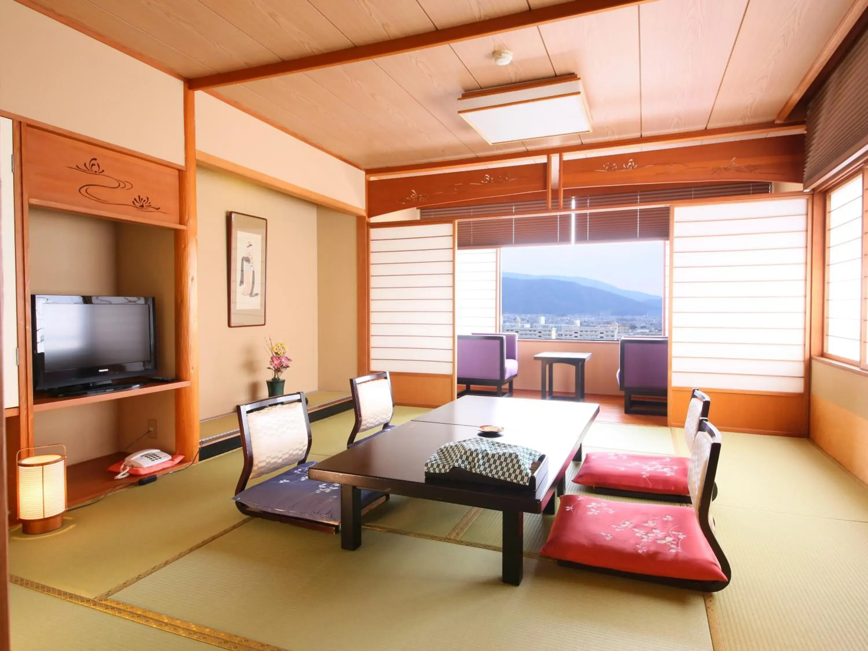 Japanese-Style Room with Semi Open-Air Bath - Non-smoking  in Hotel Tamanoyu