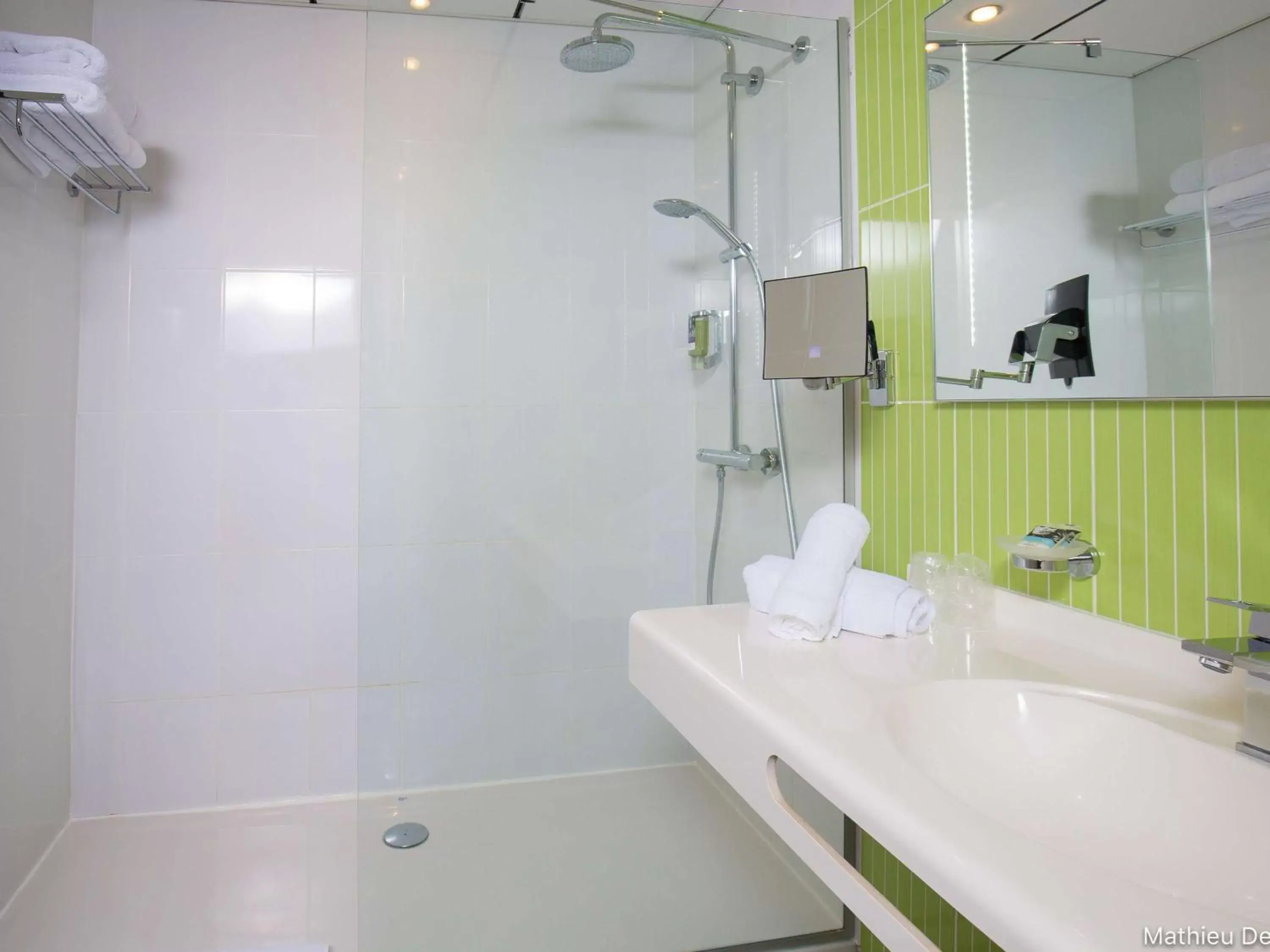 Photo of the whole room, Bathroom in Mercure Cayenne Royal Amazonia