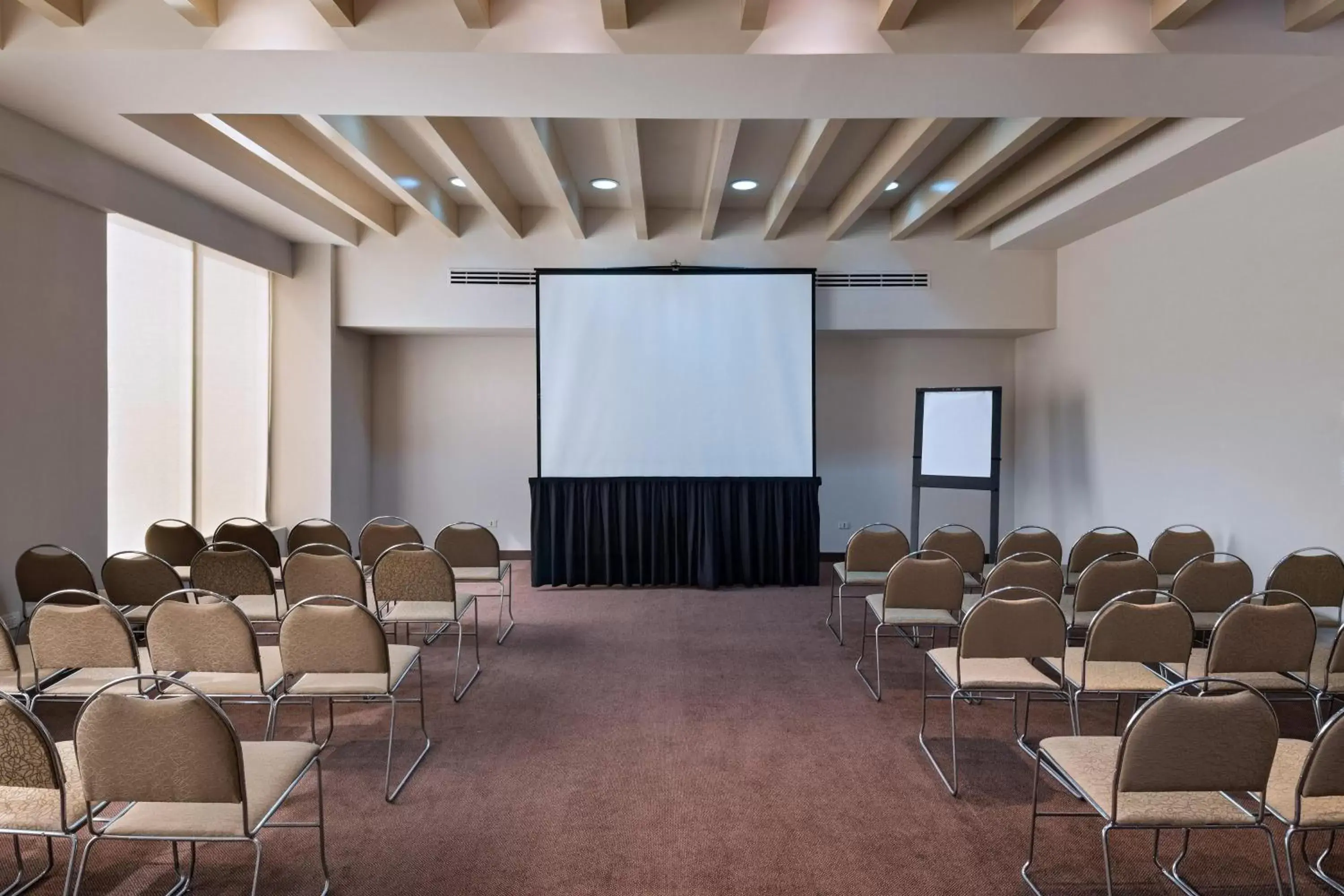 Meeting/conference room, Business Area/Conference Room in Four Points by Sheraton Galerias Monterrey