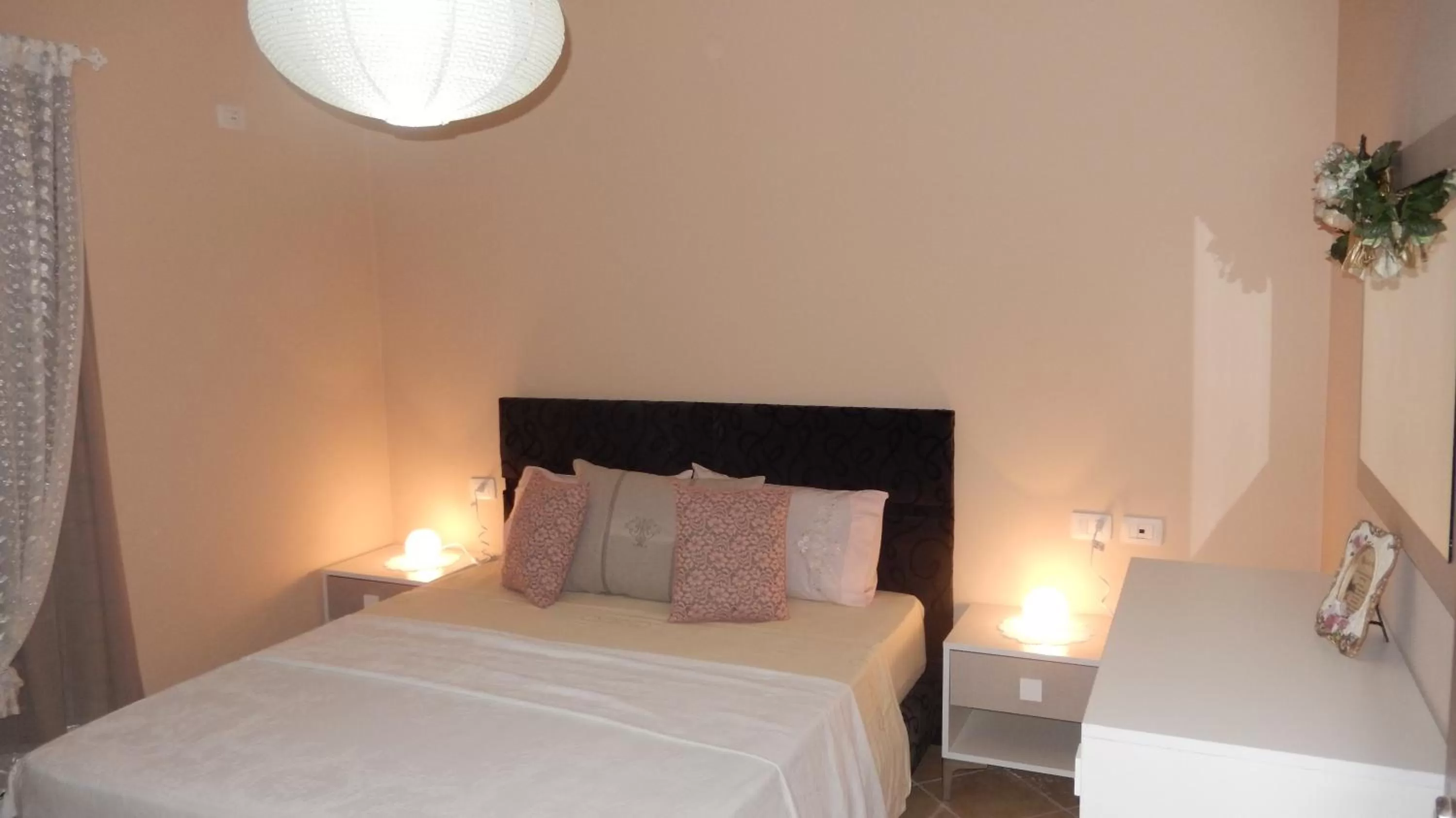 Bedroom, Bed in Jelena's Luxury Apartments