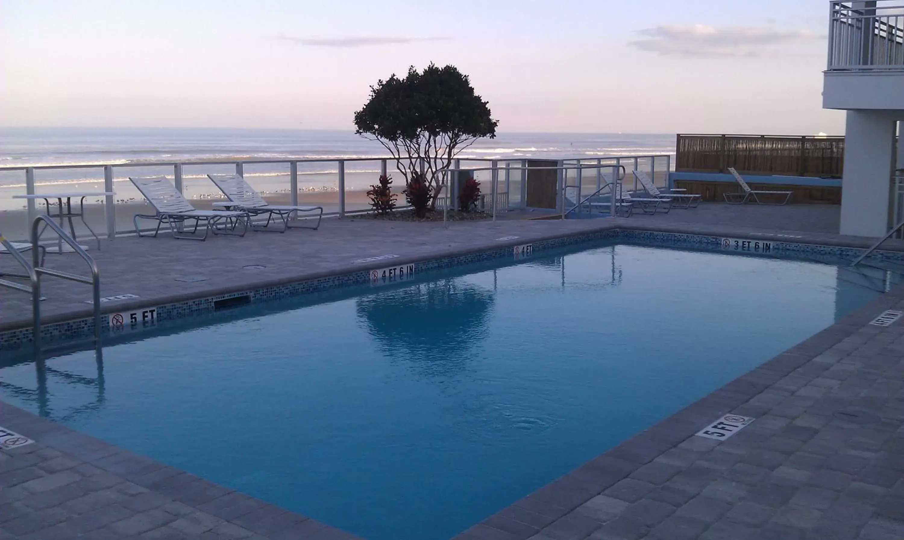 Swimming Pool in Lotus Boutique Inn and Suites