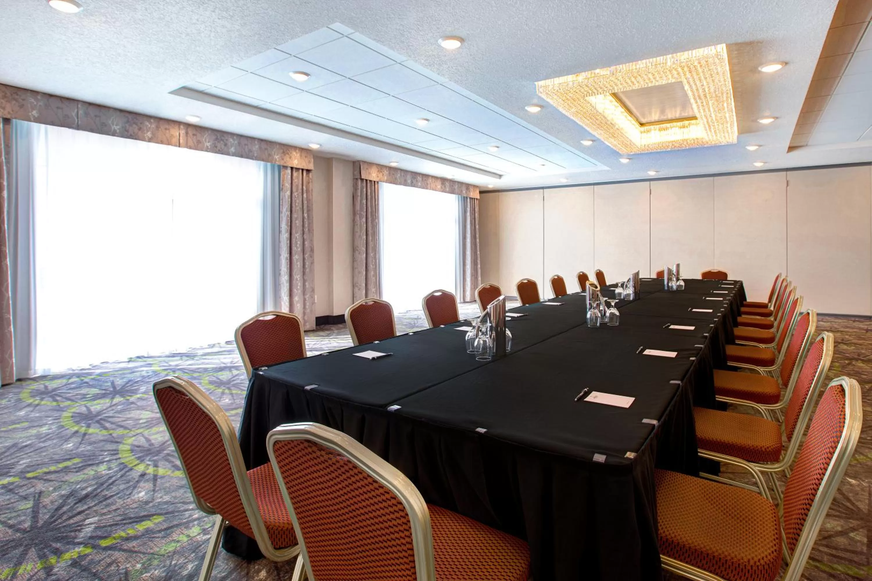 Ramada by Wyndham St Paul AB