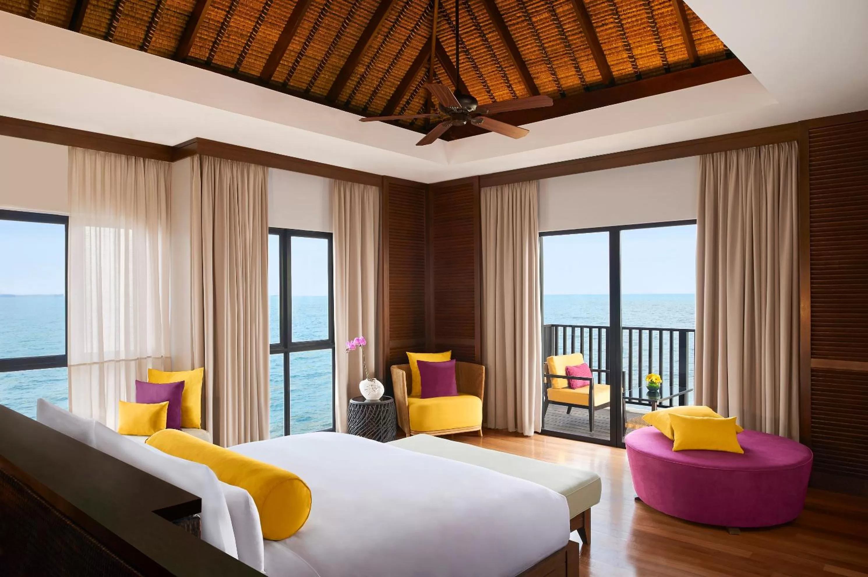 Bedroom, Bed in Golden Palm Tree Sepang