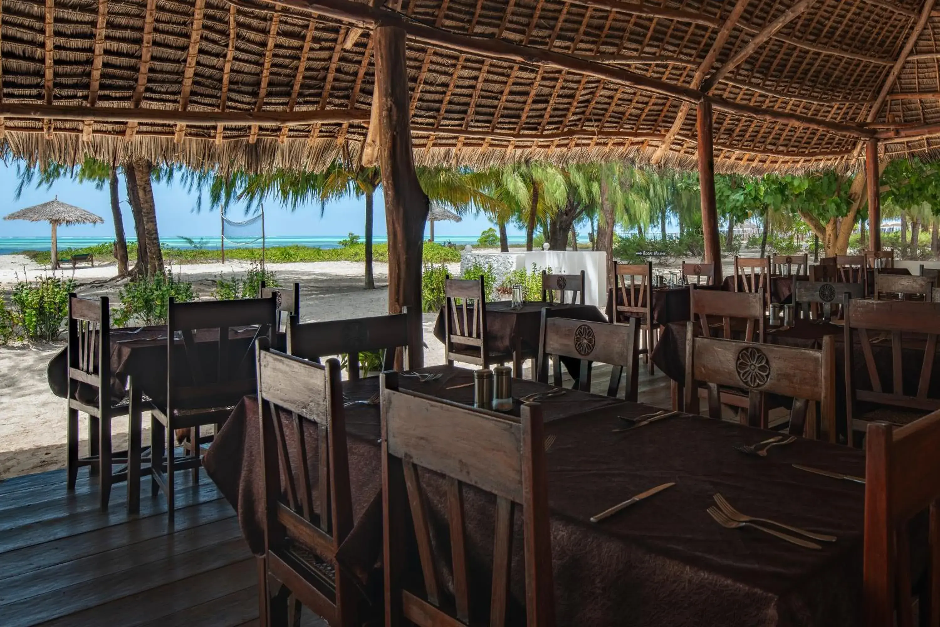 Restaurant/Places to Eat in Hakuna Majiwe Beach Lodge Zanzibar