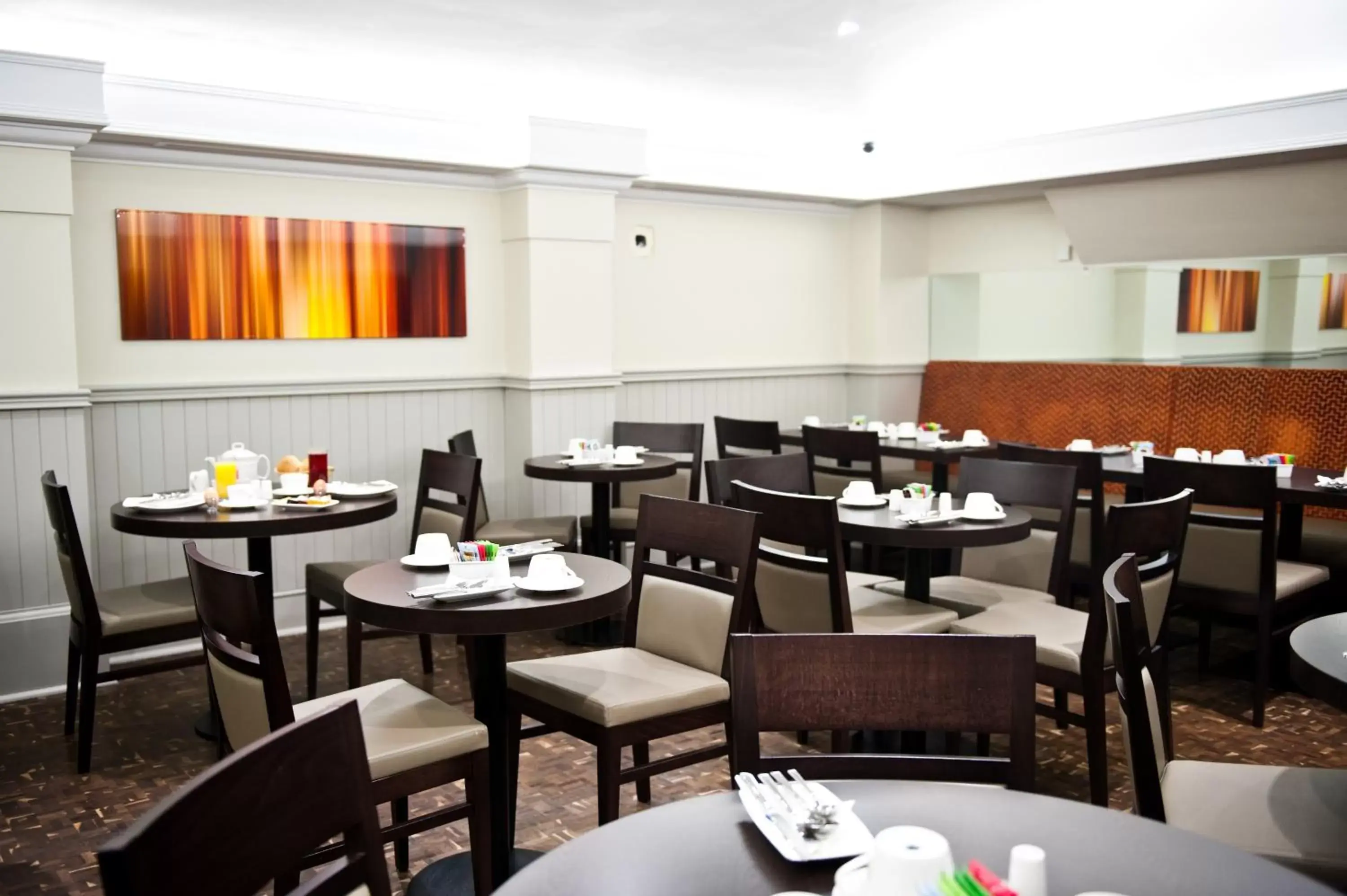 Restaurant/Places to Eat in Best Western Mornington Hotel Hyde Park