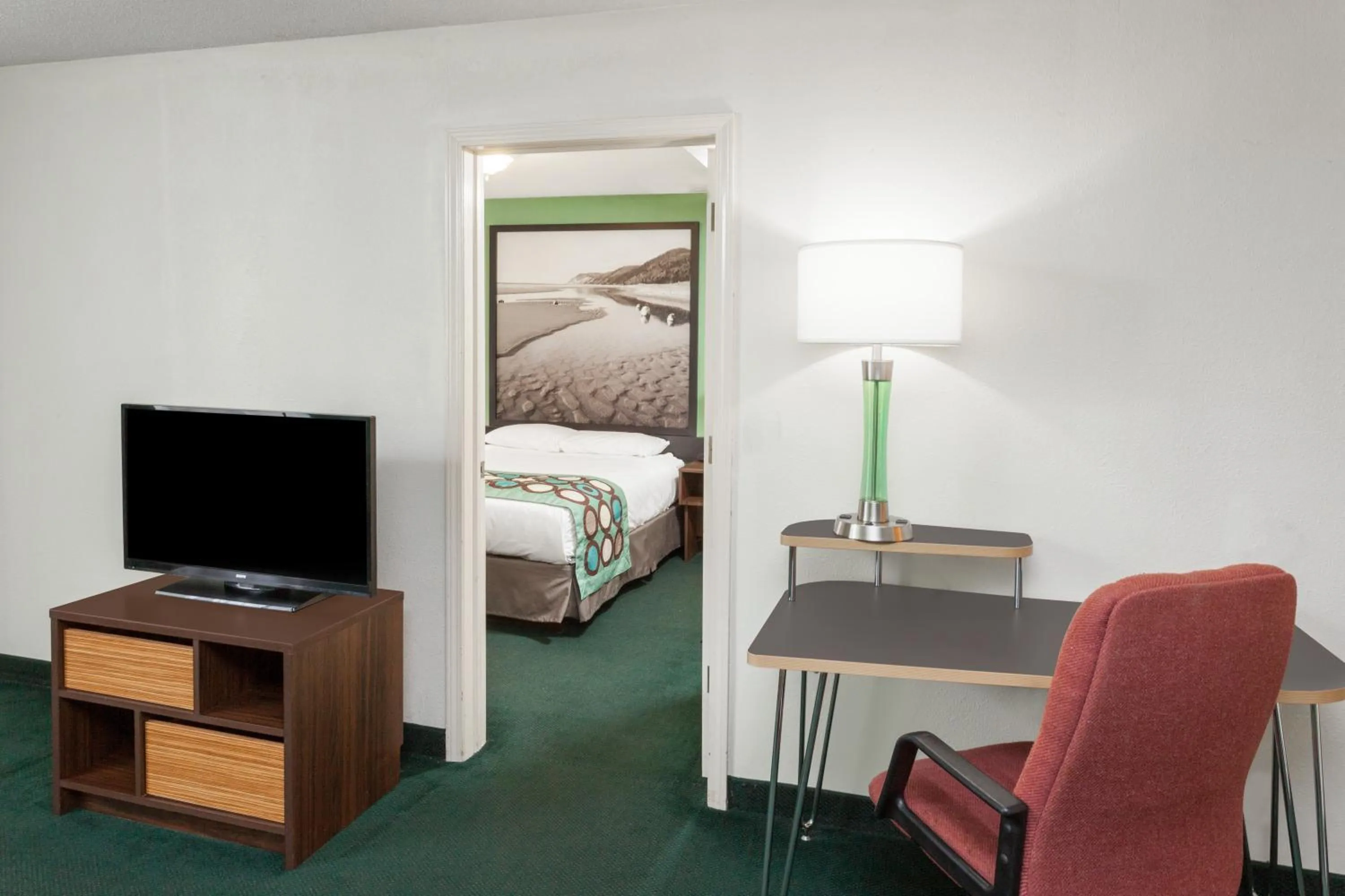 Living room in Super 8 by Wyndham Stevensville St Joseph