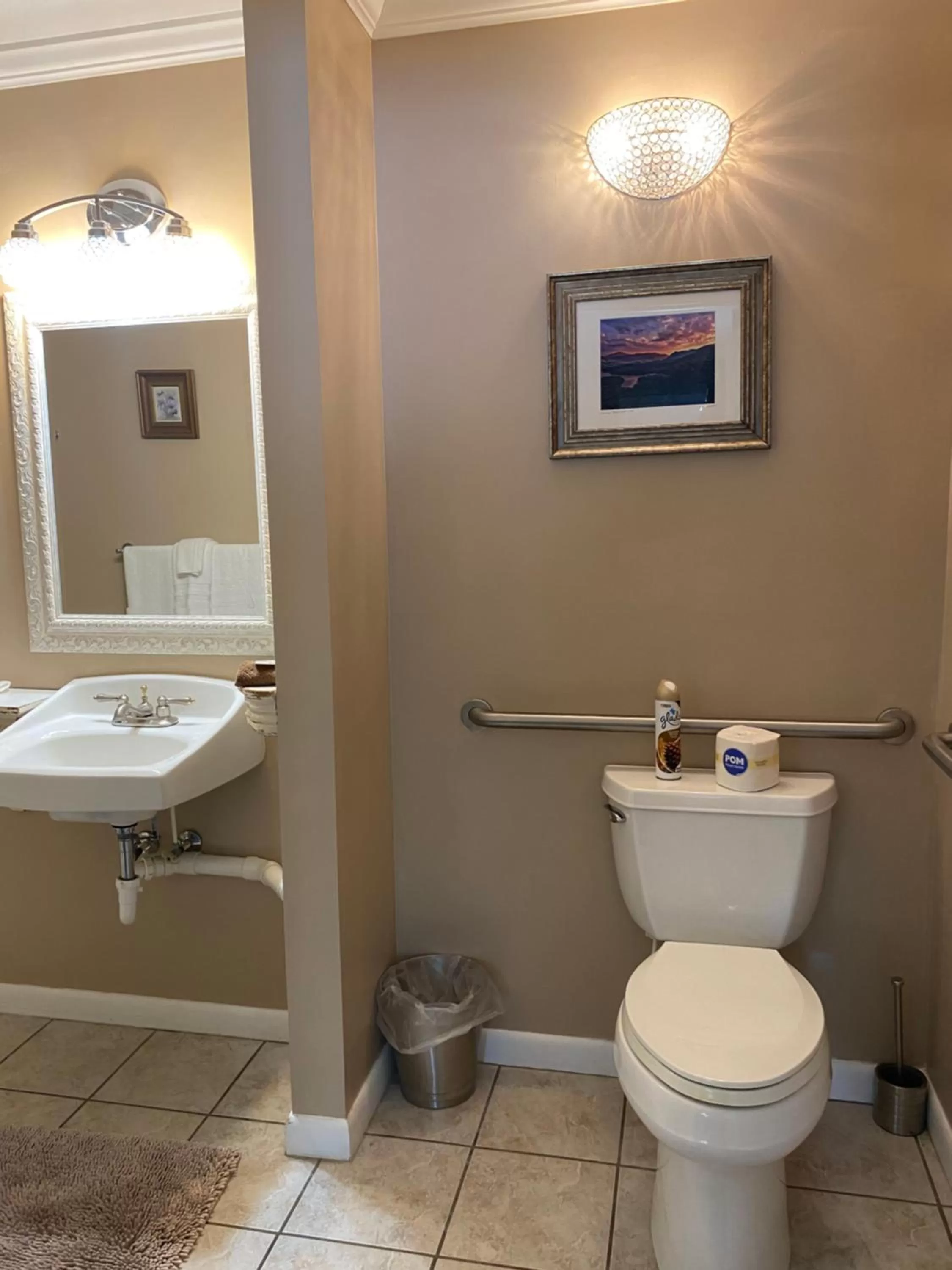 Bathroom in Grafton Lodge