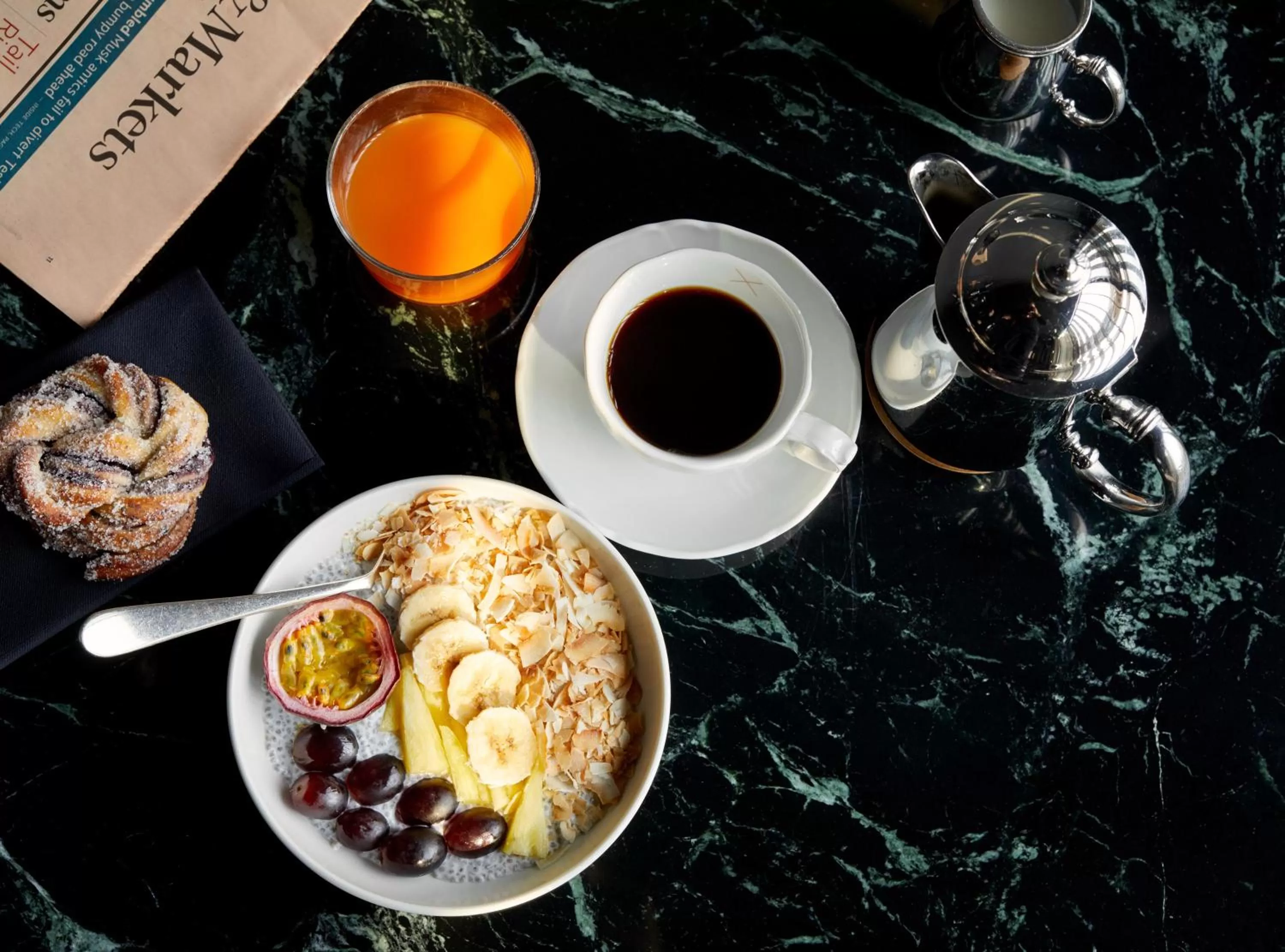 Buffet breakfast in At Six