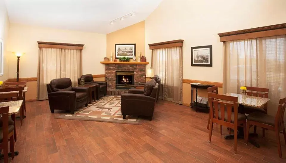 Lobby or reception, Seating Area in Country Inn Two Harbors