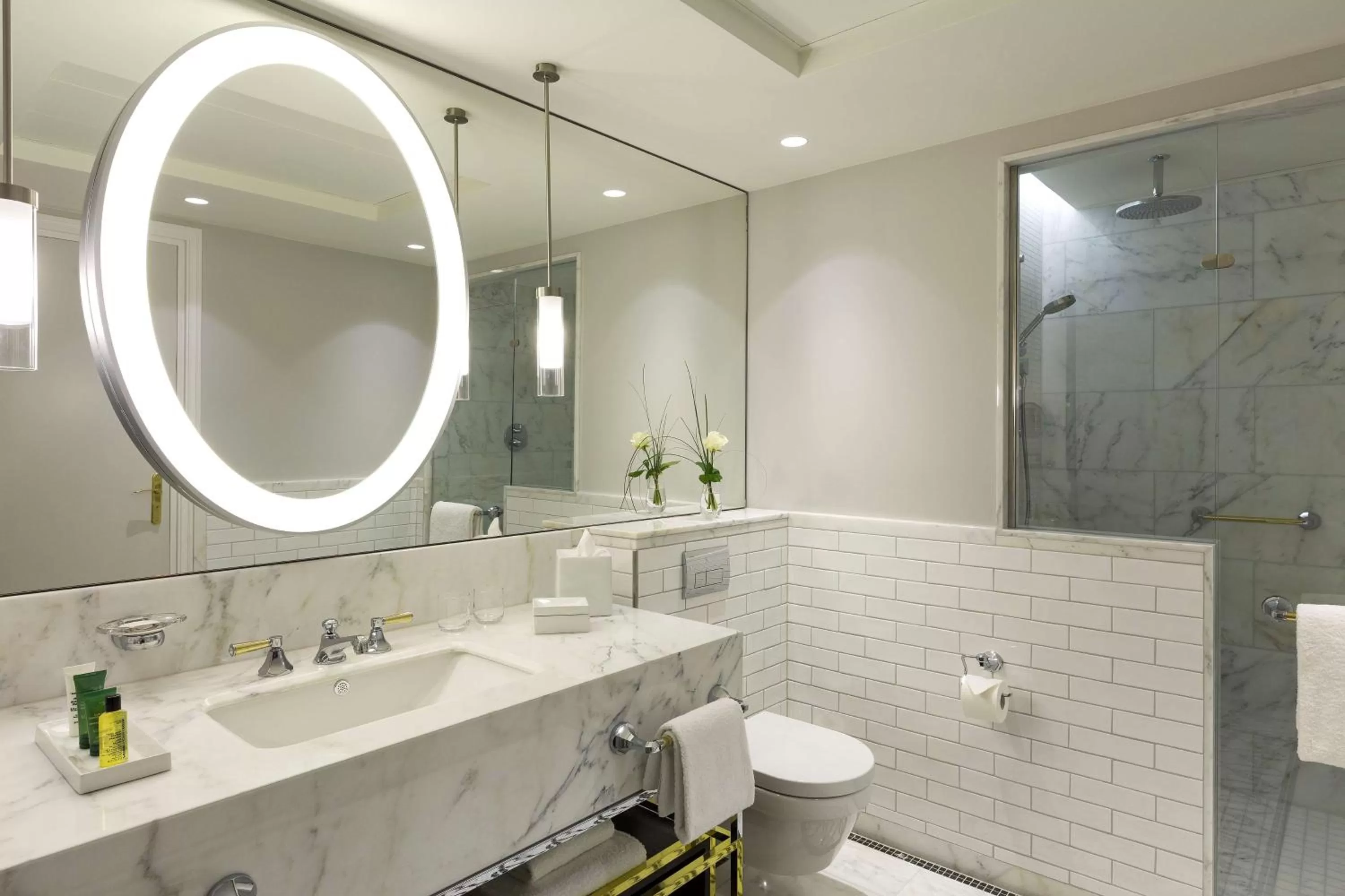 Bathroom in Hilton Paris Opera