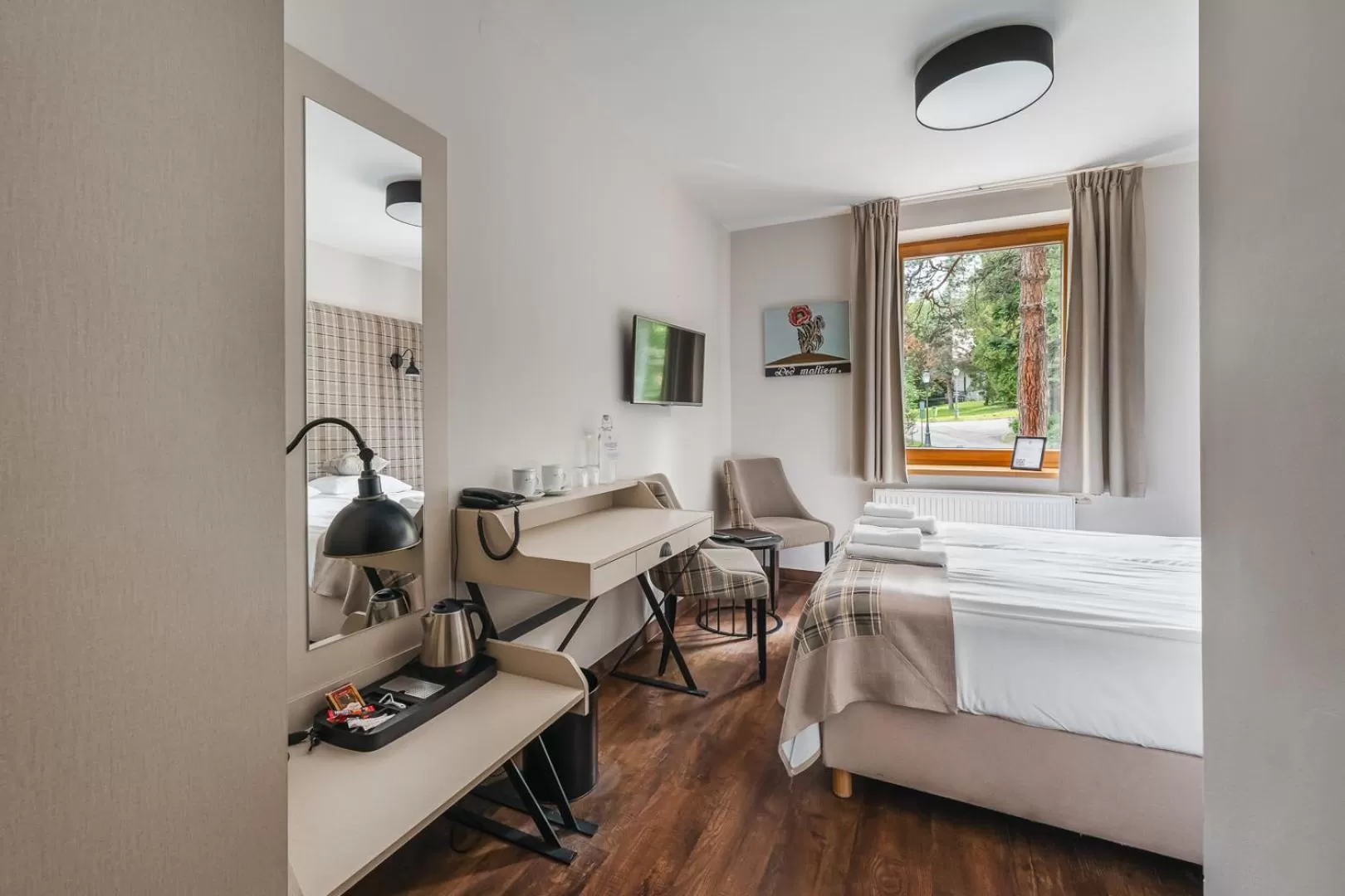 hair dresser in Hotel Batory