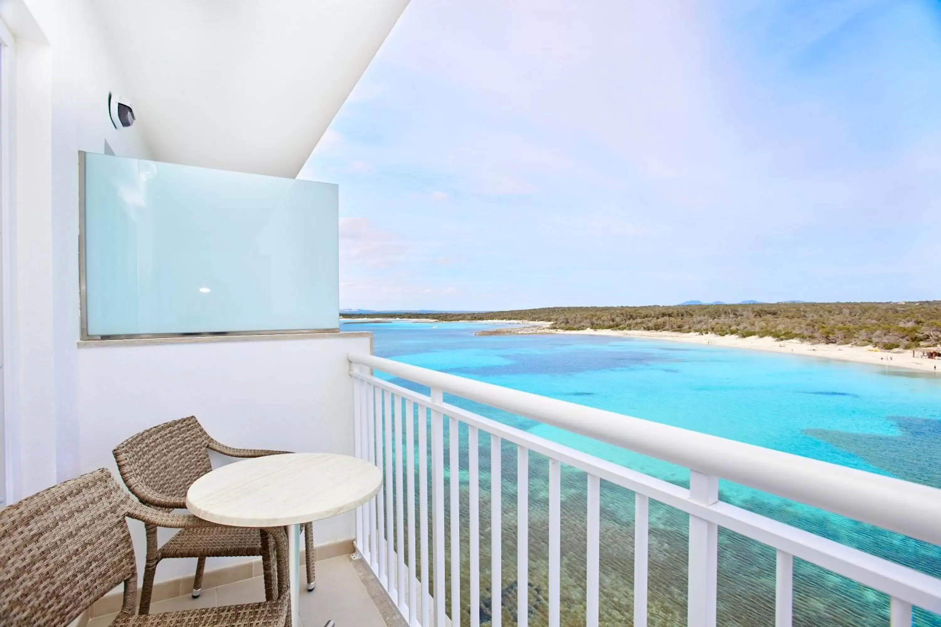 View (from property/room), Balcony/Terrace in Universal Hotel Marqués