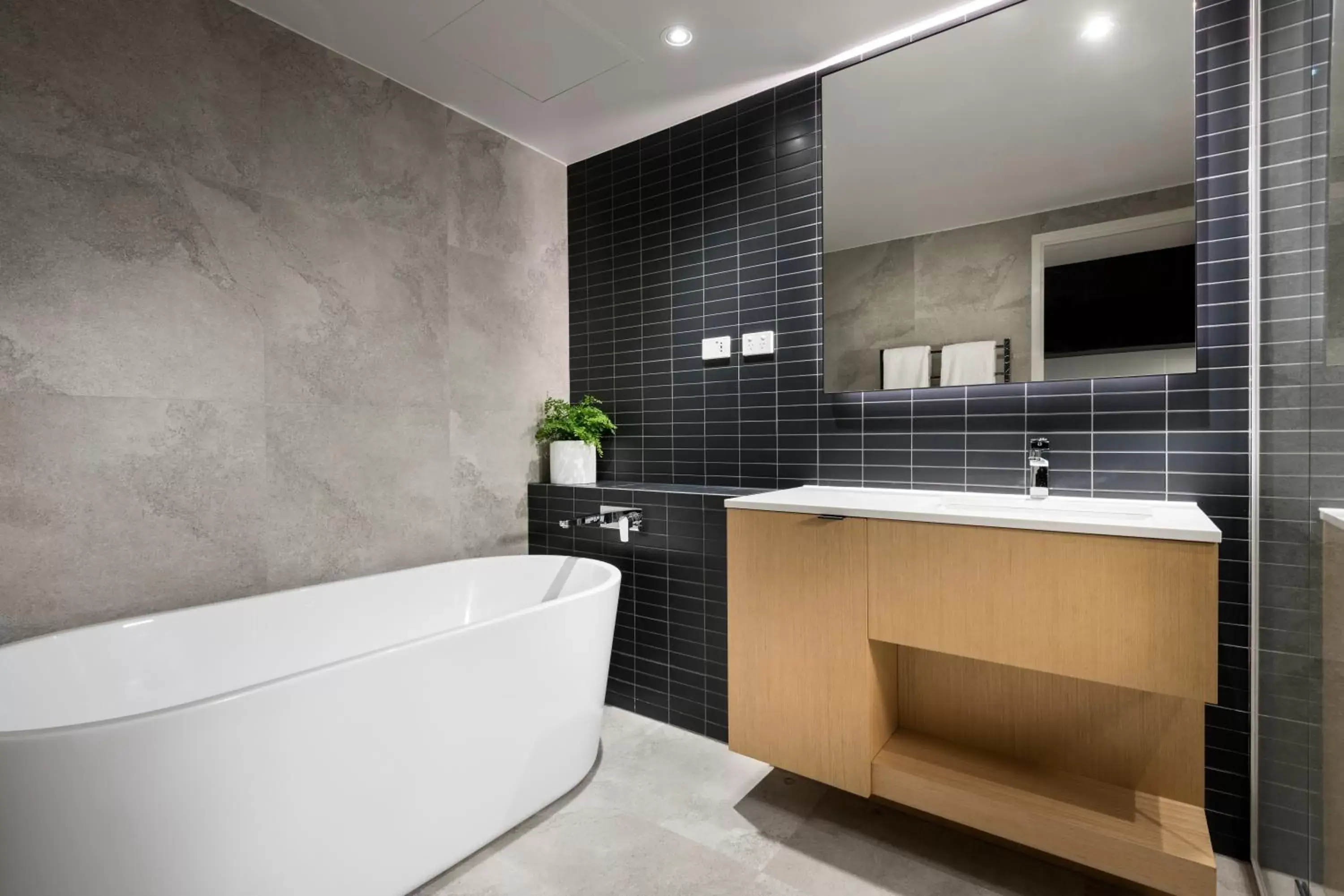 Shower, Bathroom in Tradewinds Hotel and Suites Fremantle