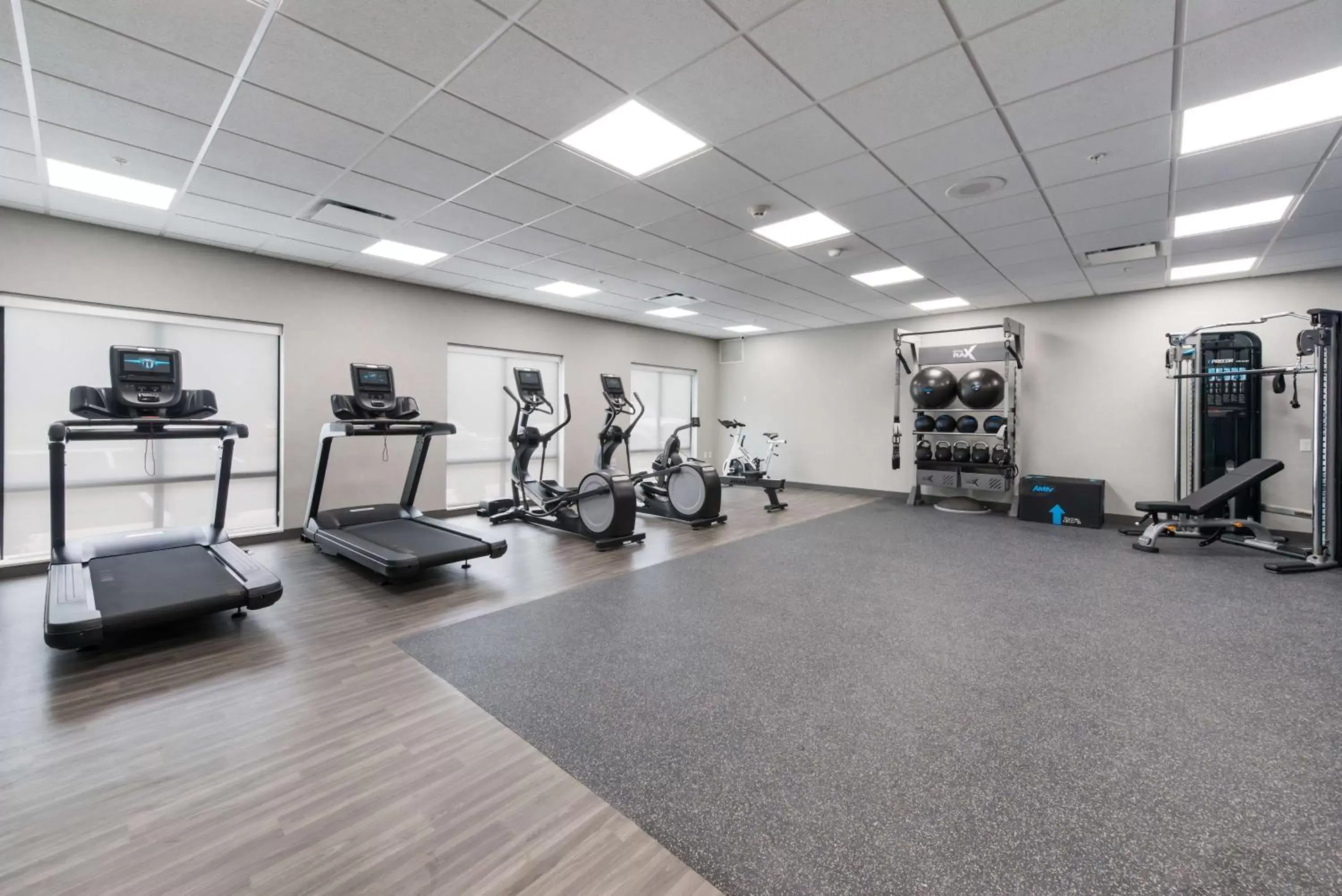 Fitness centre/facilities, Fitness Center/Facilities in Hampton Inn Niles, Mi