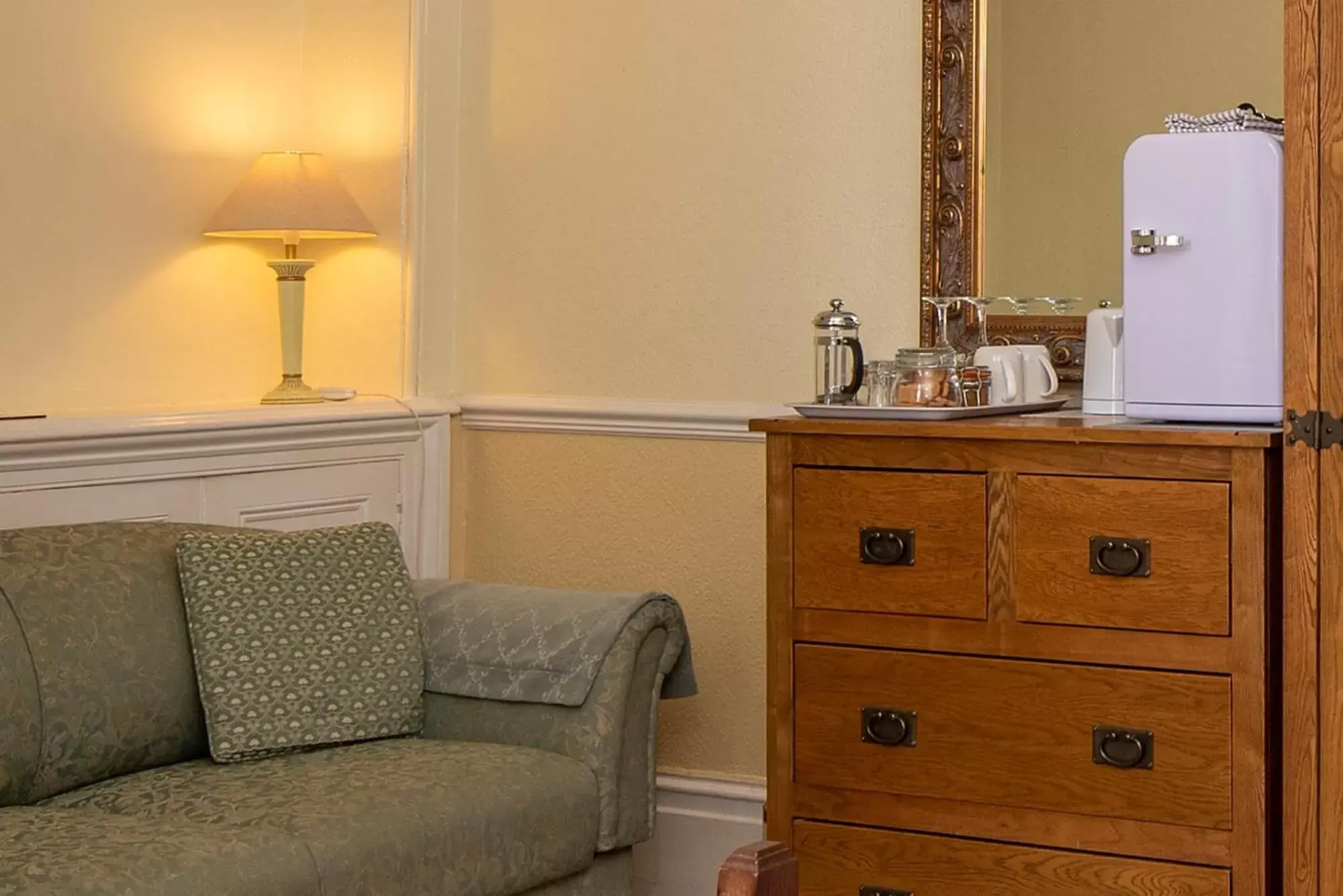 Seating Area in The Pendennis Guest House