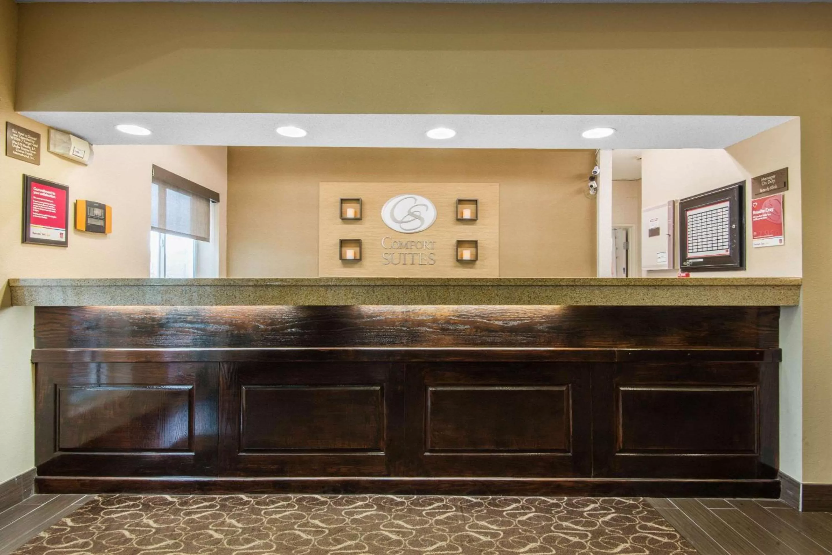 Lobby or reception in Comfort Suites Rochester Henrietta University Area