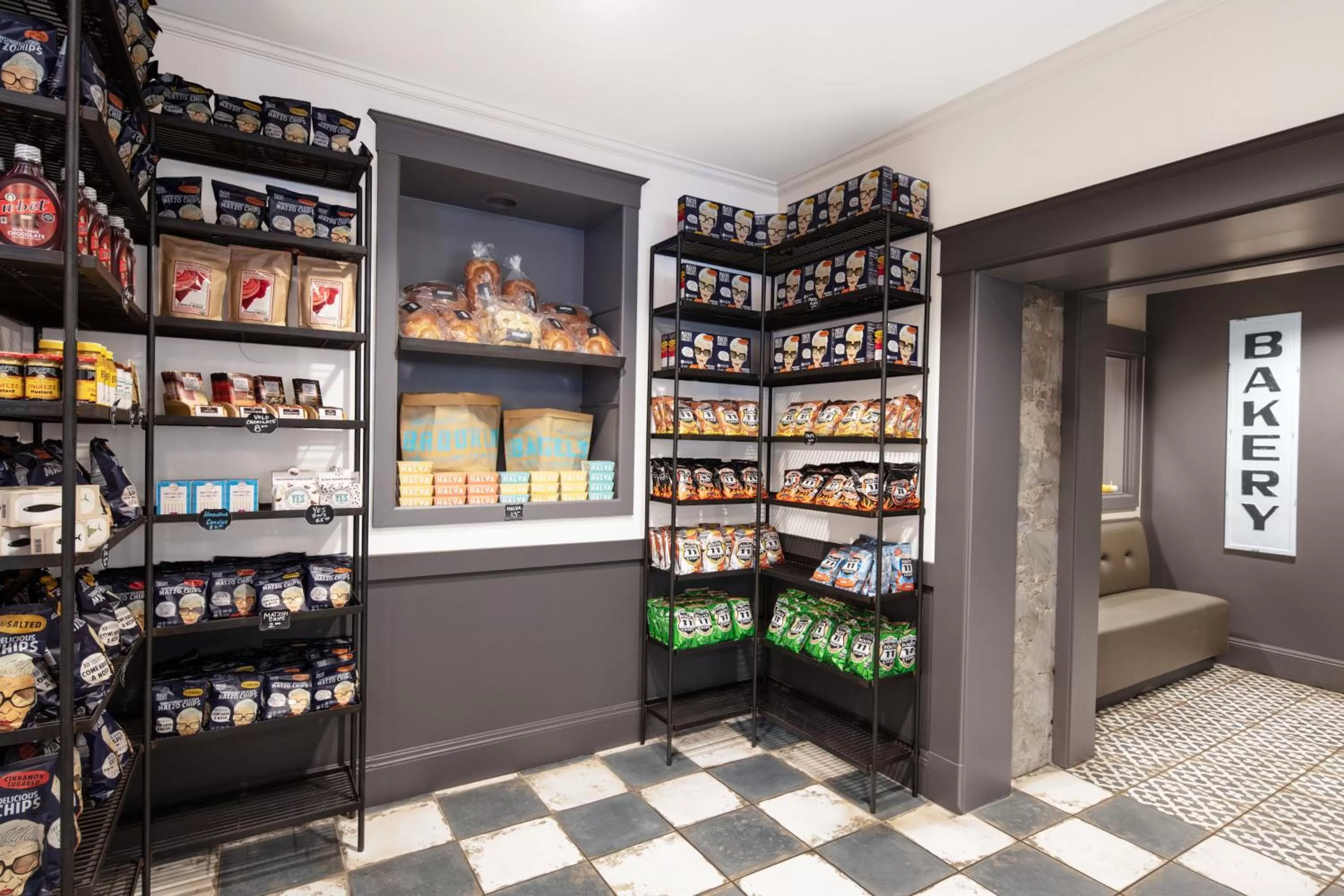 Restaurant/places to eat in Hotel La Rose