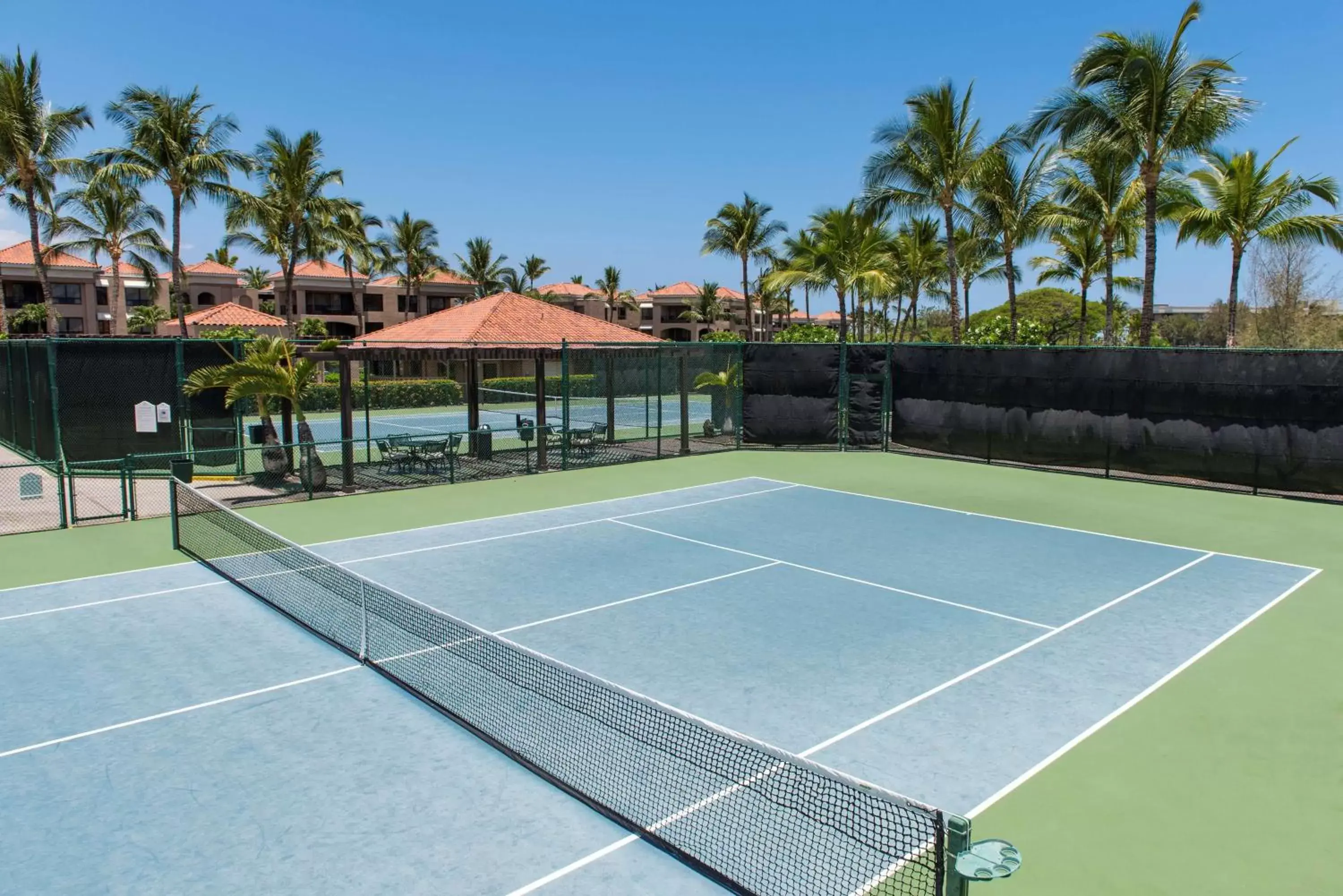 Property building, Tennis/Squash in Hilton Grand Vacations Club Kohala Suites Waikoloa