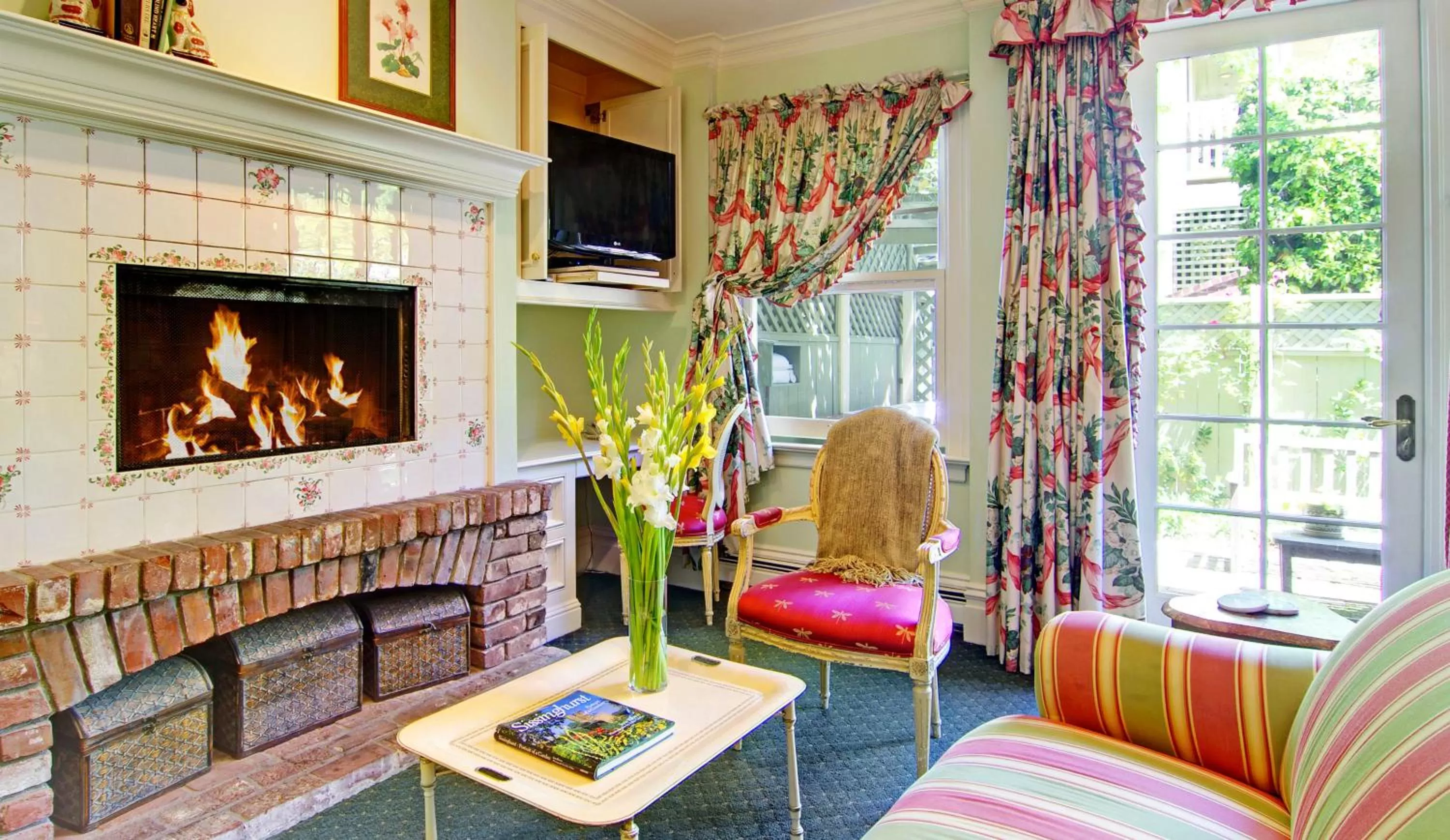 Seating area in Inn at Depot Hill