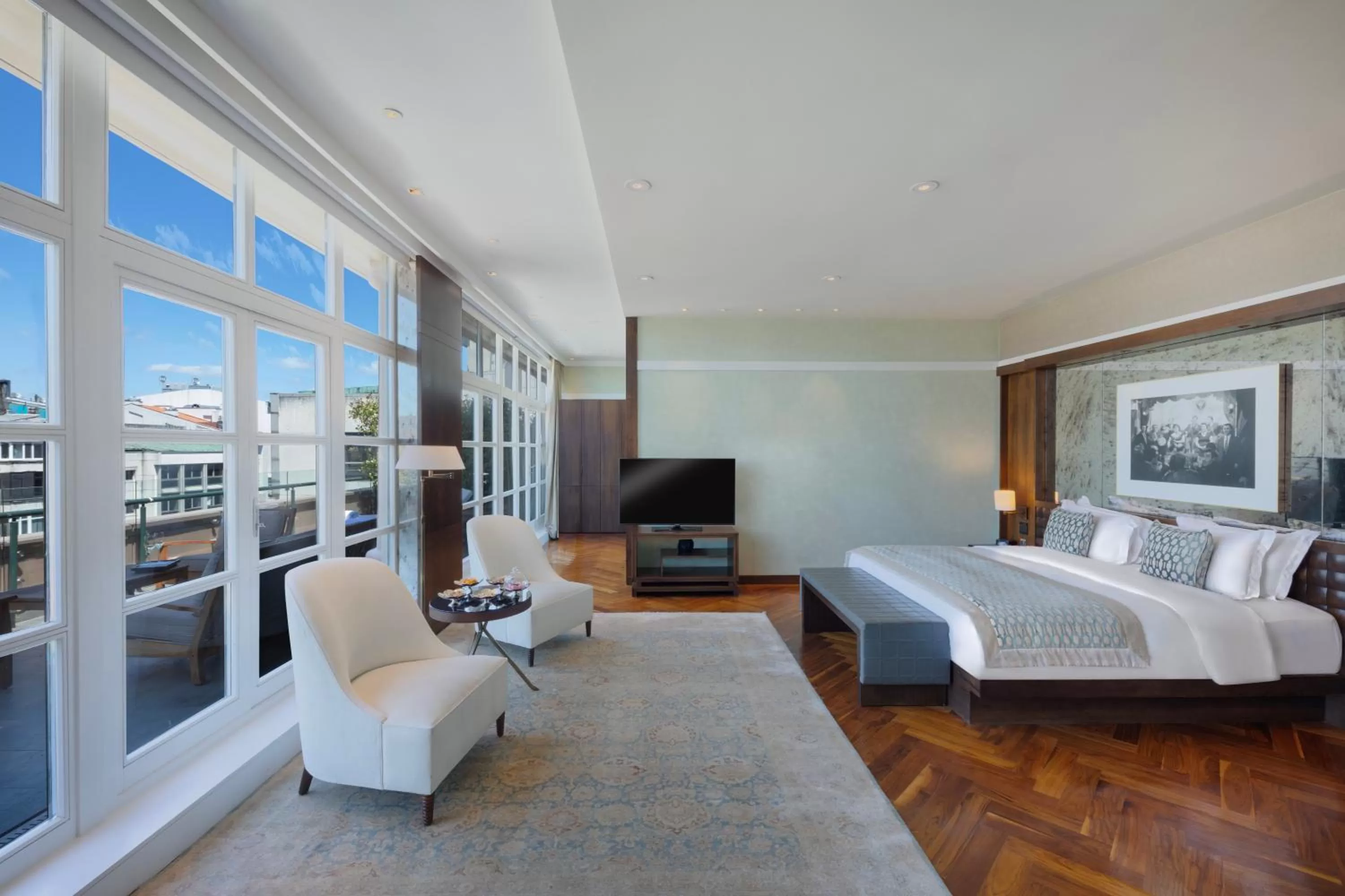 Bed in Park Hyatt Istanbul - Macka Palas