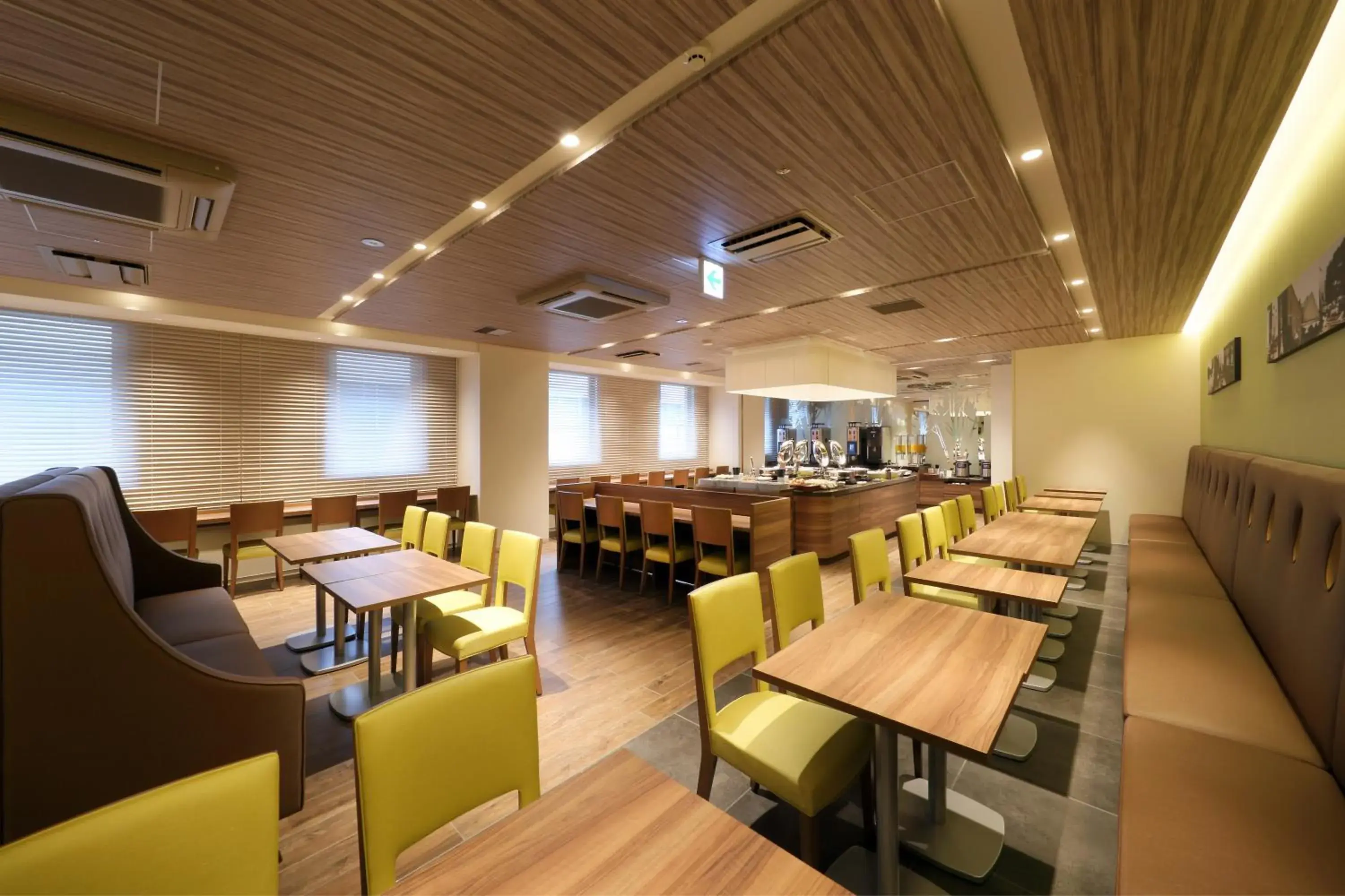 Breakfast, Restaurant/Places to Eat in Keio Presso Inn Tokyo Station Yaesu