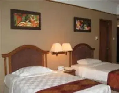 Bed in GBW Hotel Bed in GBW Hotel