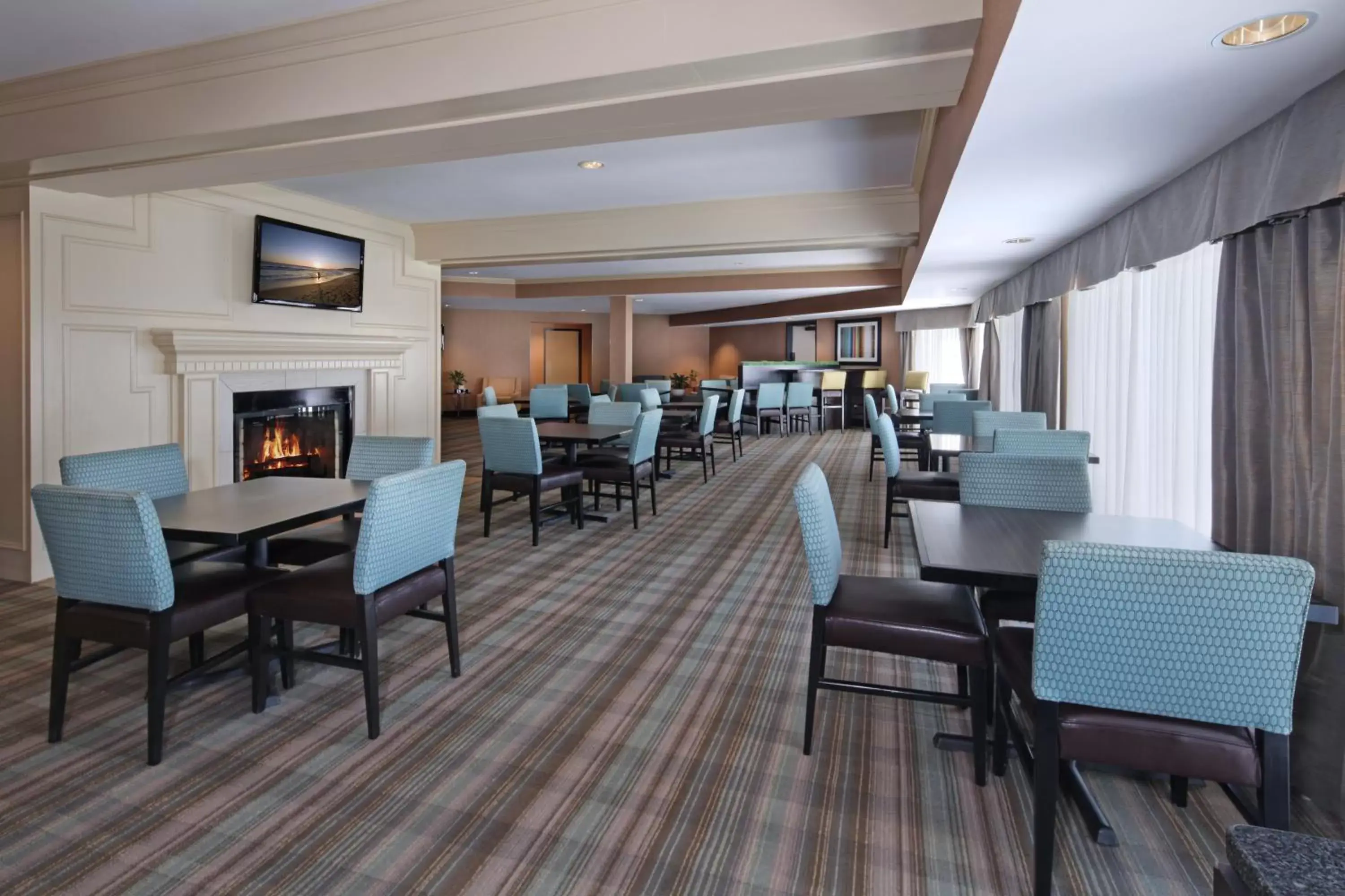 Breakfast, Restaurant/Places to Eat in Holiday Inn Express Port Hueneme, an IHG Hotel