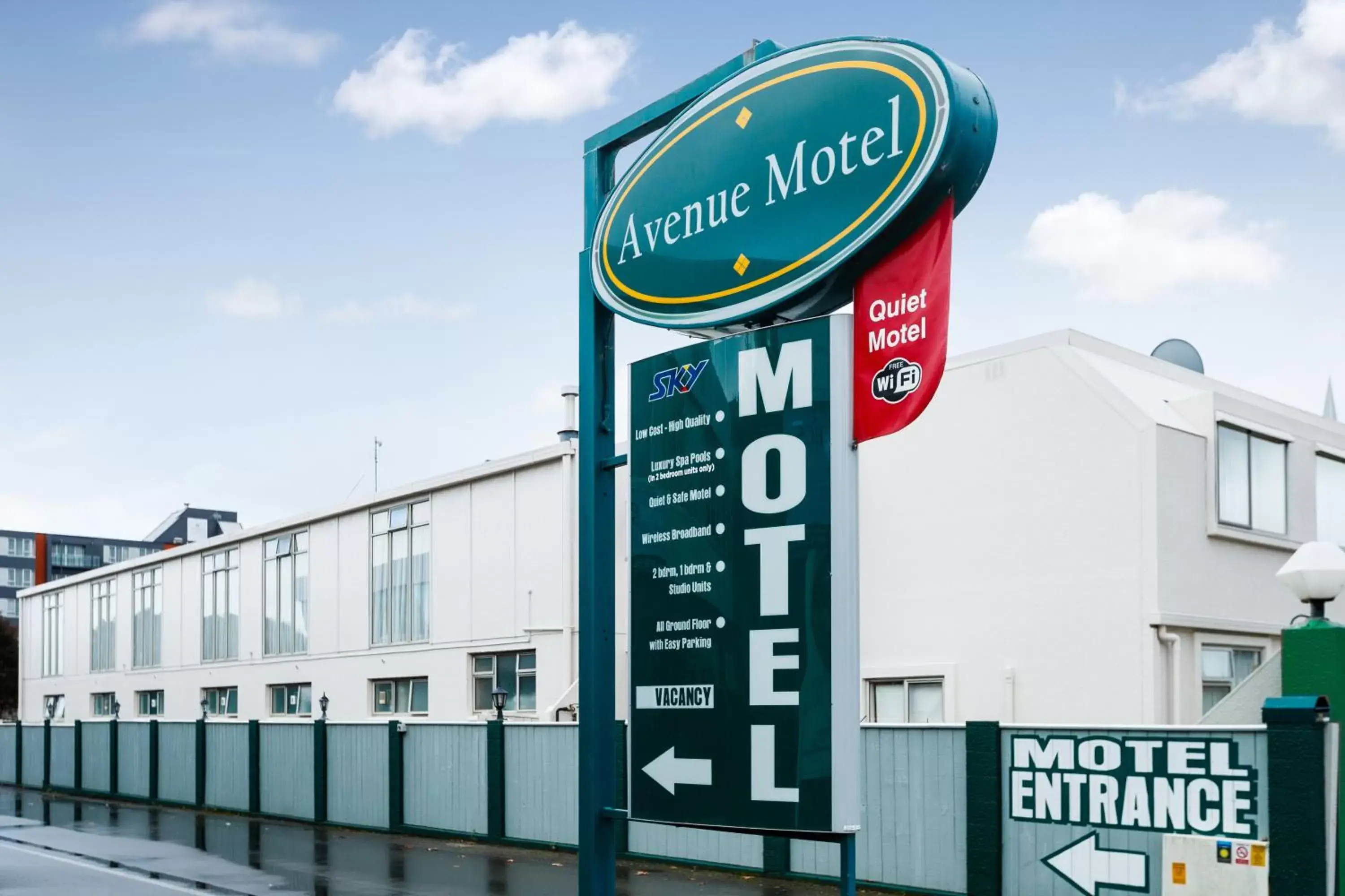 Property logo or sign, Property Building in Avenue Motel Palmerston North