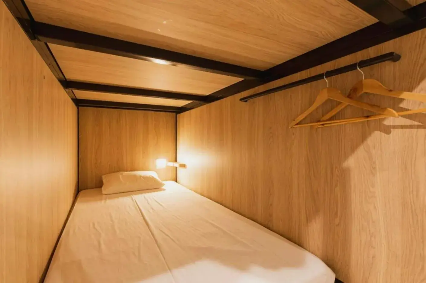 Bedroom, Bed in Mash Cafe & Bed NAGANO