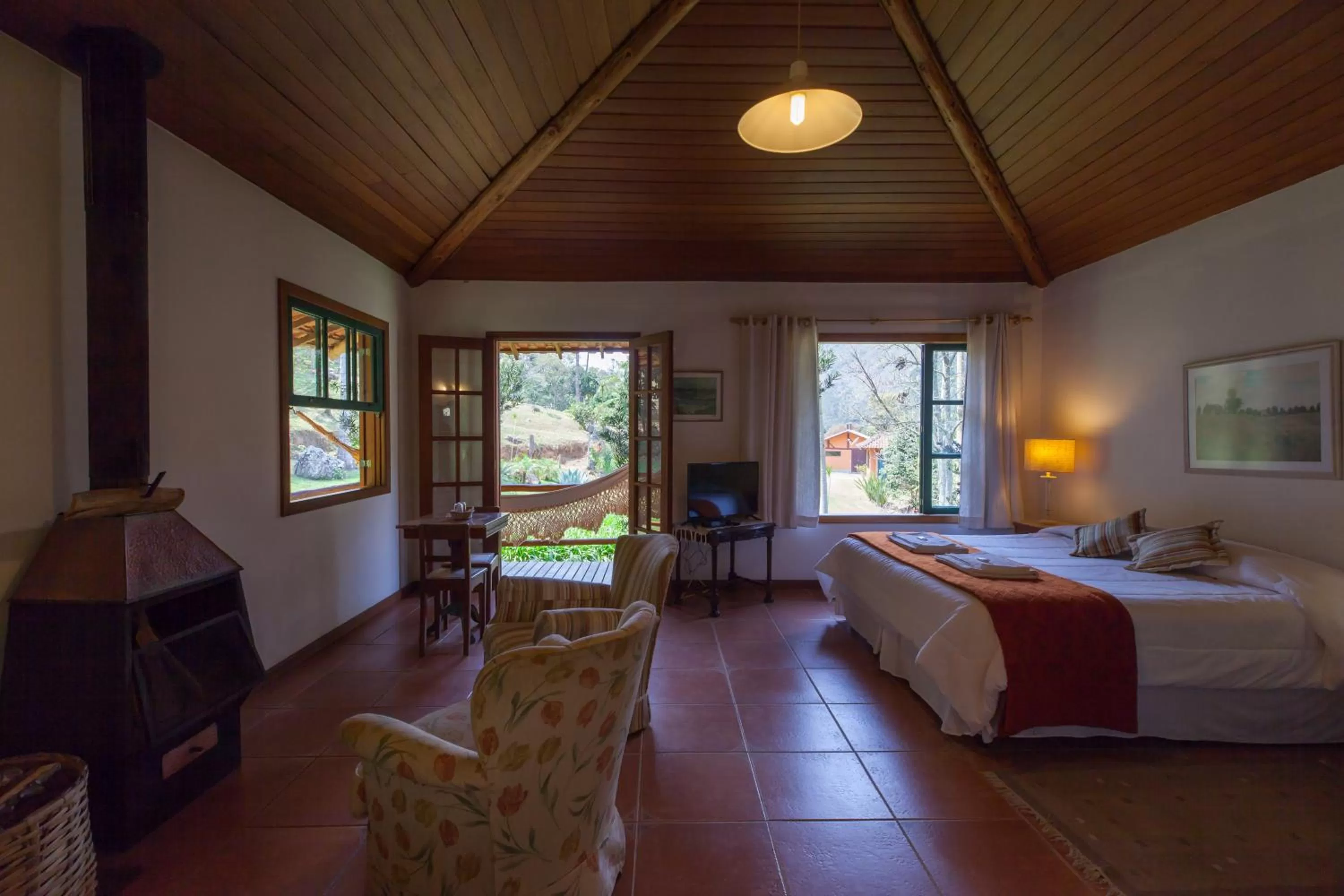 Photo of the whole room, Bed in Pousada Mariza