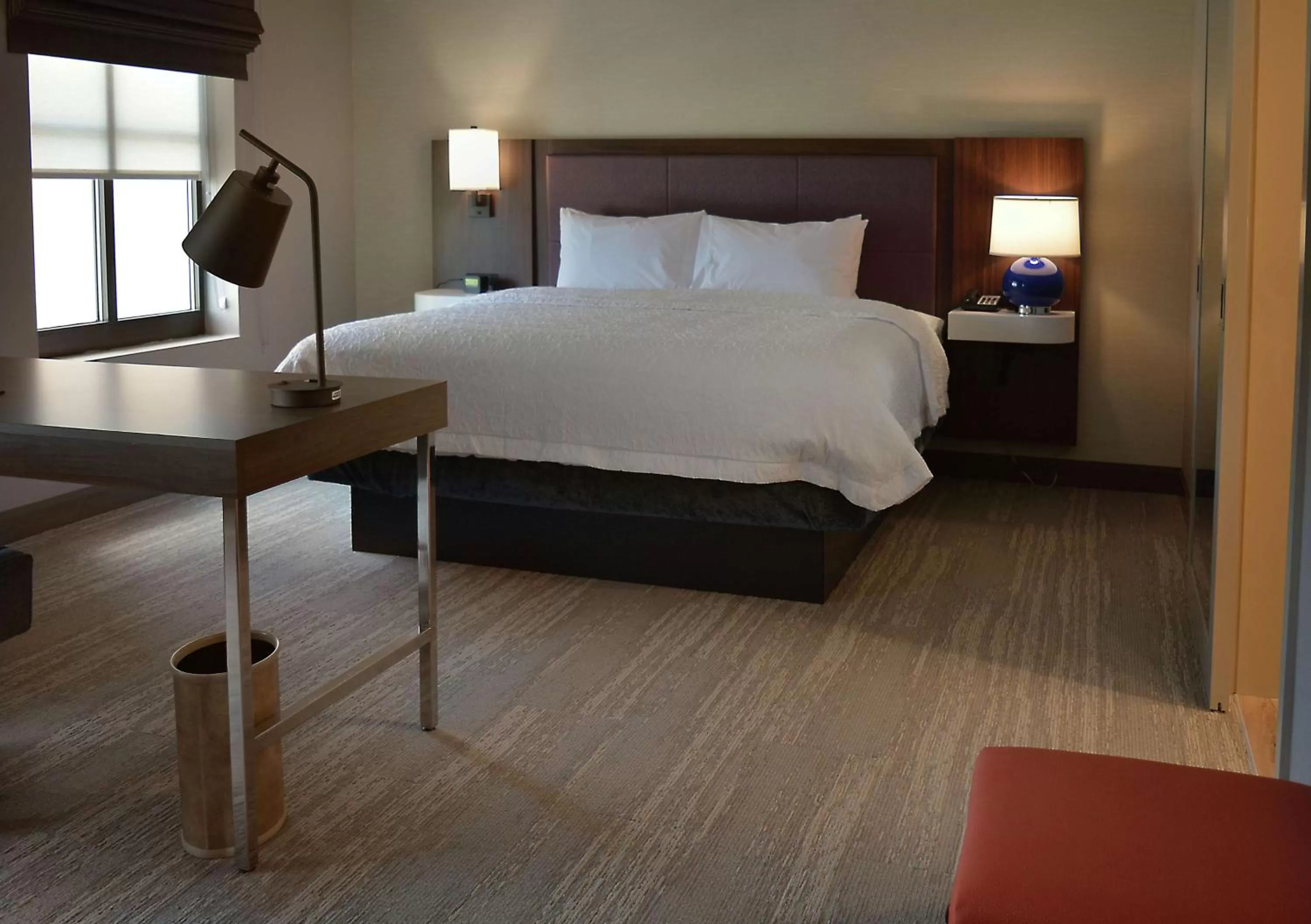 Bedroom, Bed in Hampton Inn & Suites Philadelphia/Media