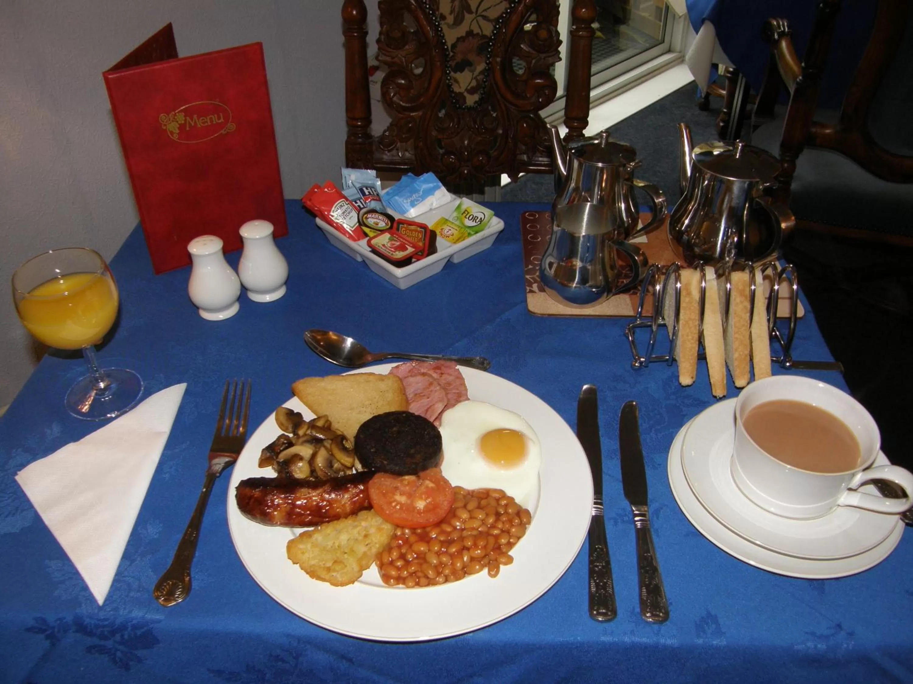 Restaurant/places to eat in Kingswinford Guest House