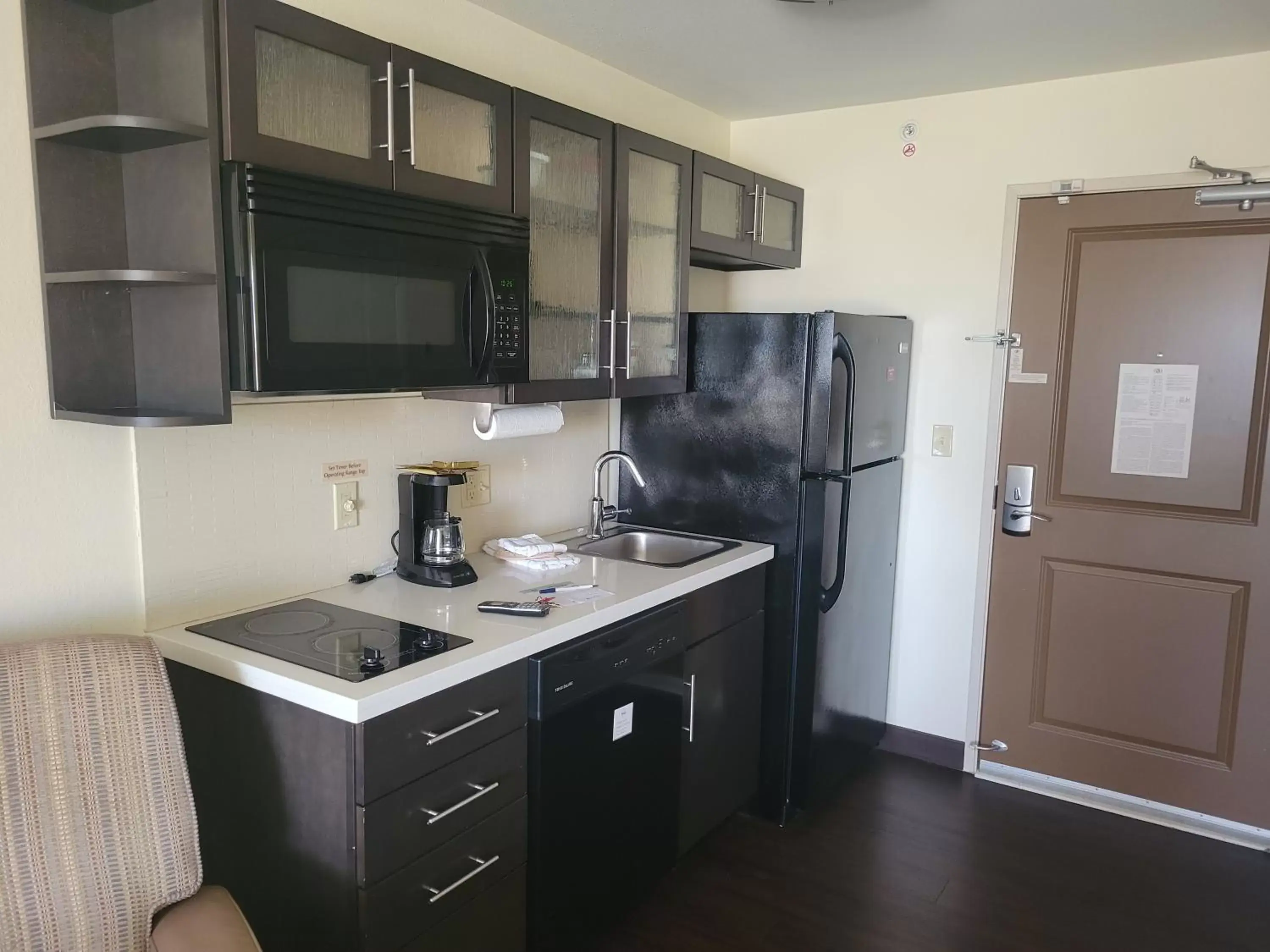 Kitchen or kitchenette, Kitchen/Kitchenette in Candlewood Suites Smyrna - Nashville , an IHG Hotel