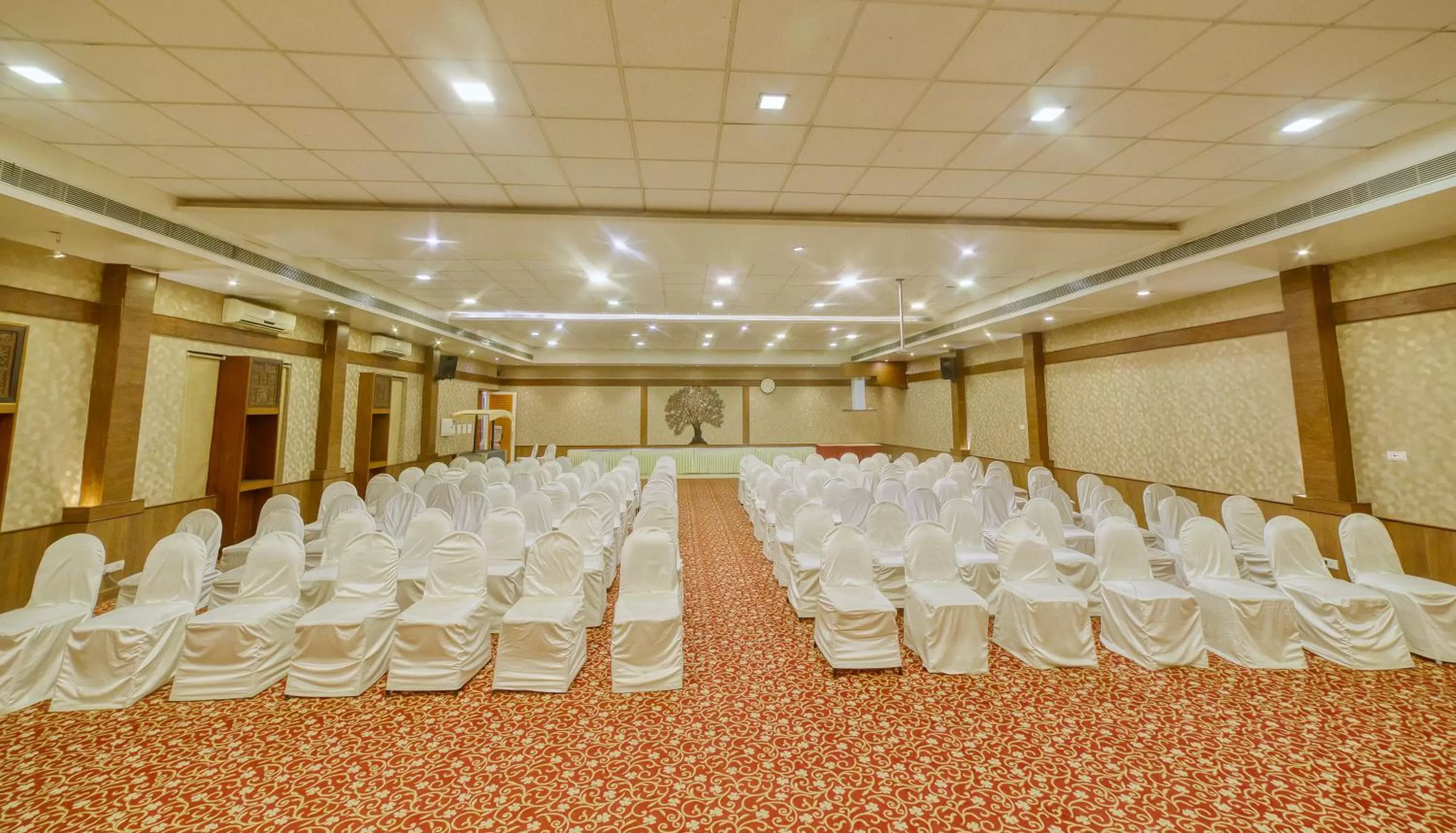 Banquet/Function facilities in HOTEL WINDSOR CASTLE