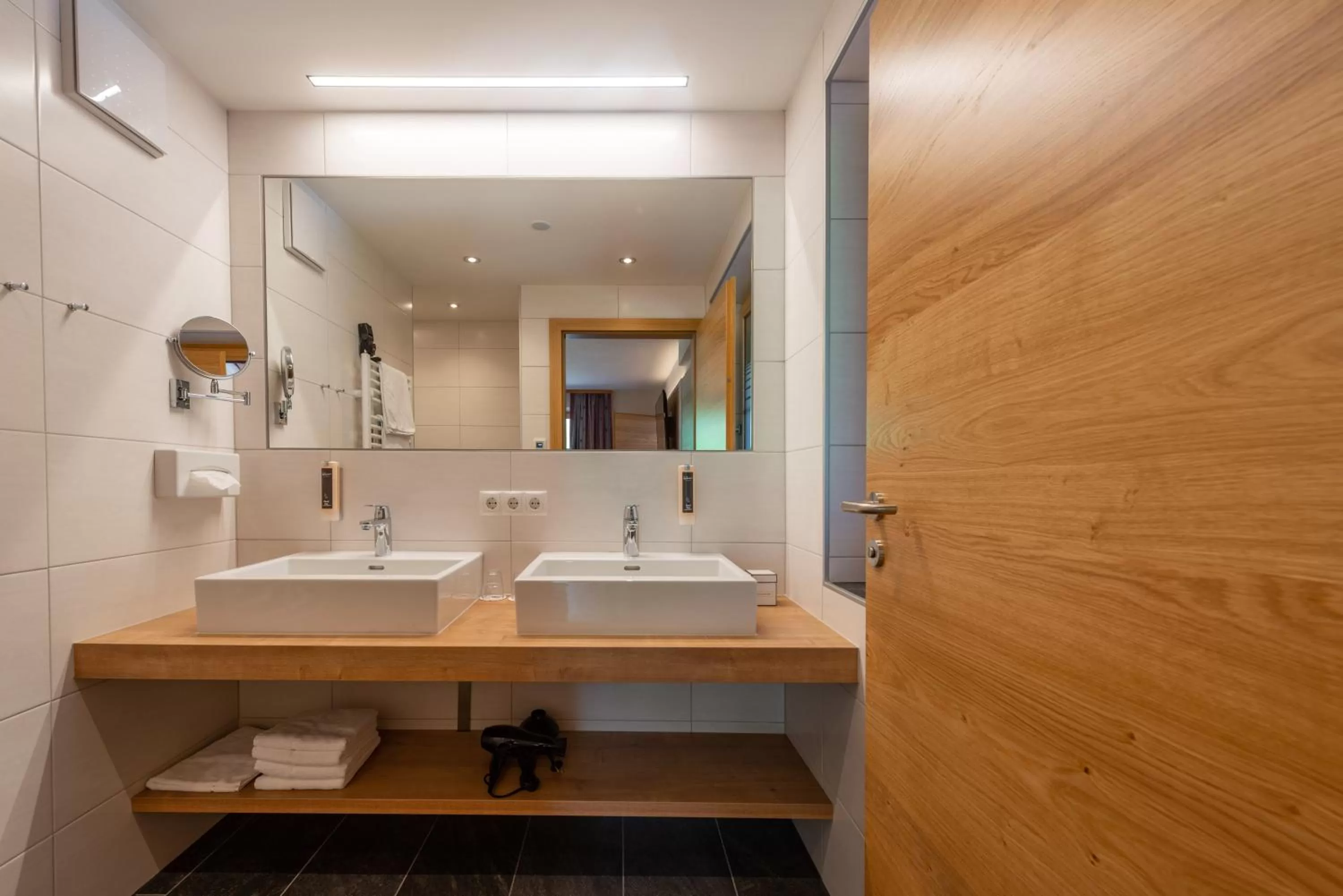 Bathroom in Hotel Lindenhof