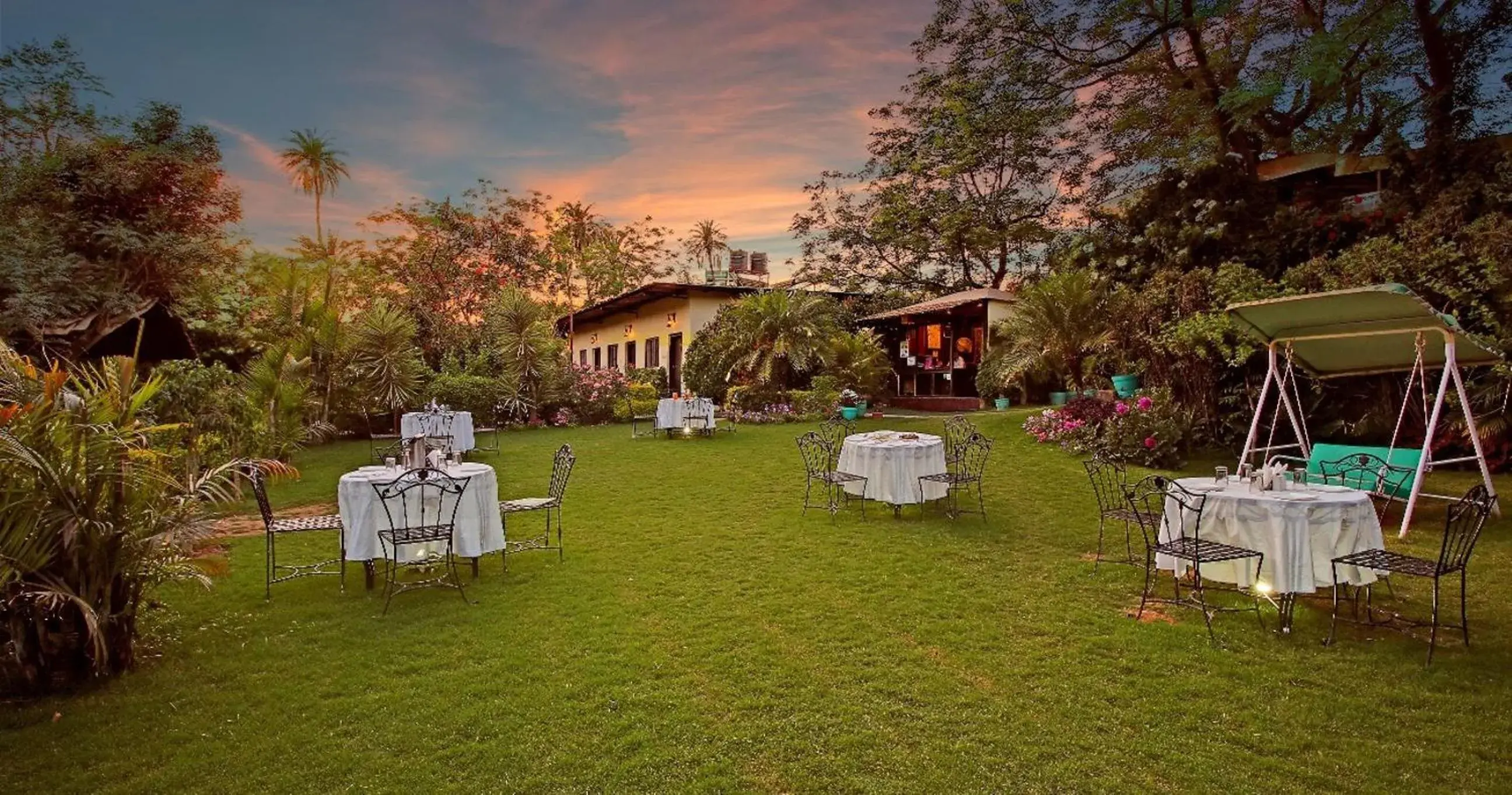 Garden, Restaurant/Places to Eat in Hill 'N' You - A Boutique Garden Resort