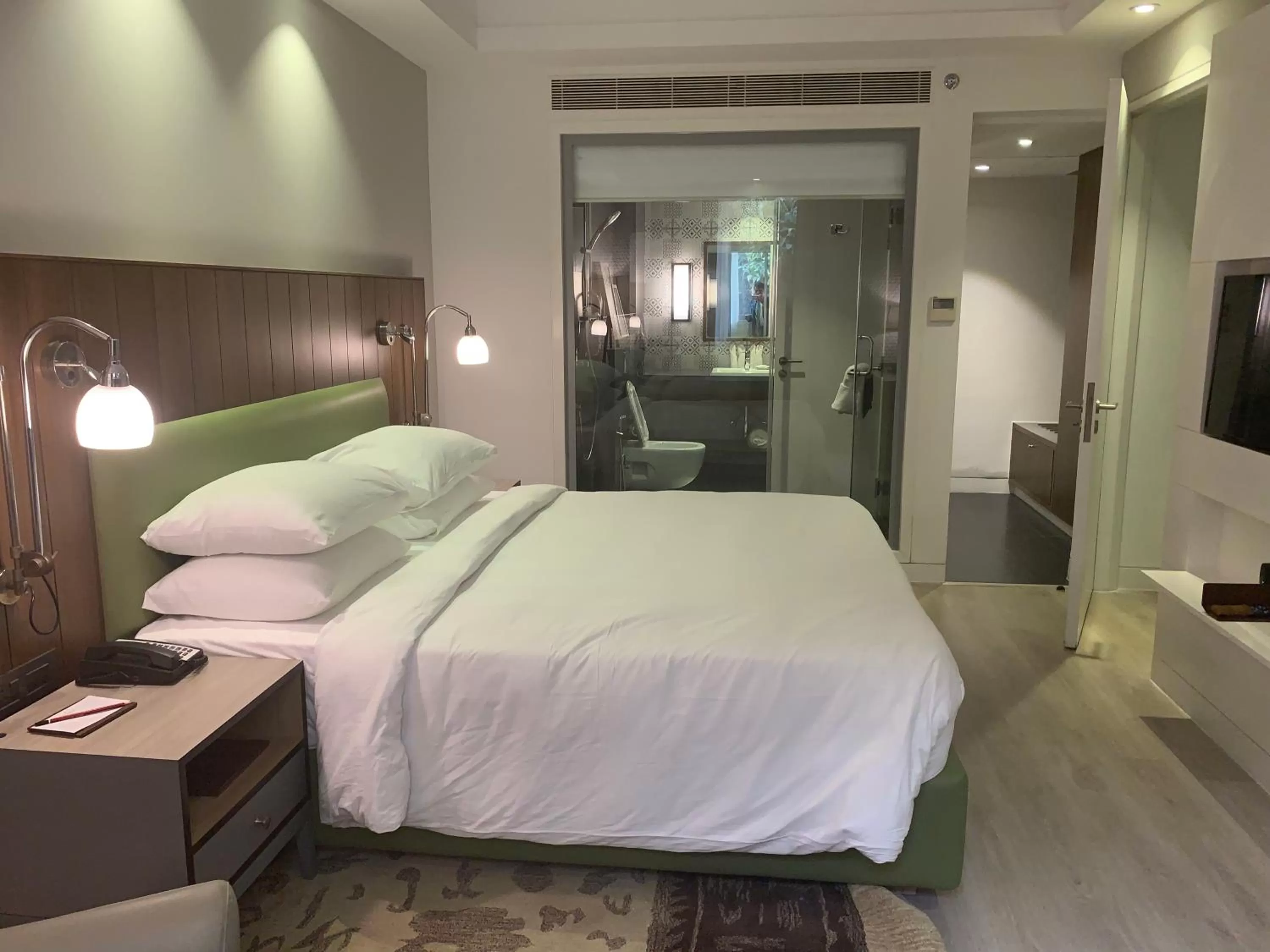 Bed in Country Inn & Suites by Radisson Chandigarh Zirakpur