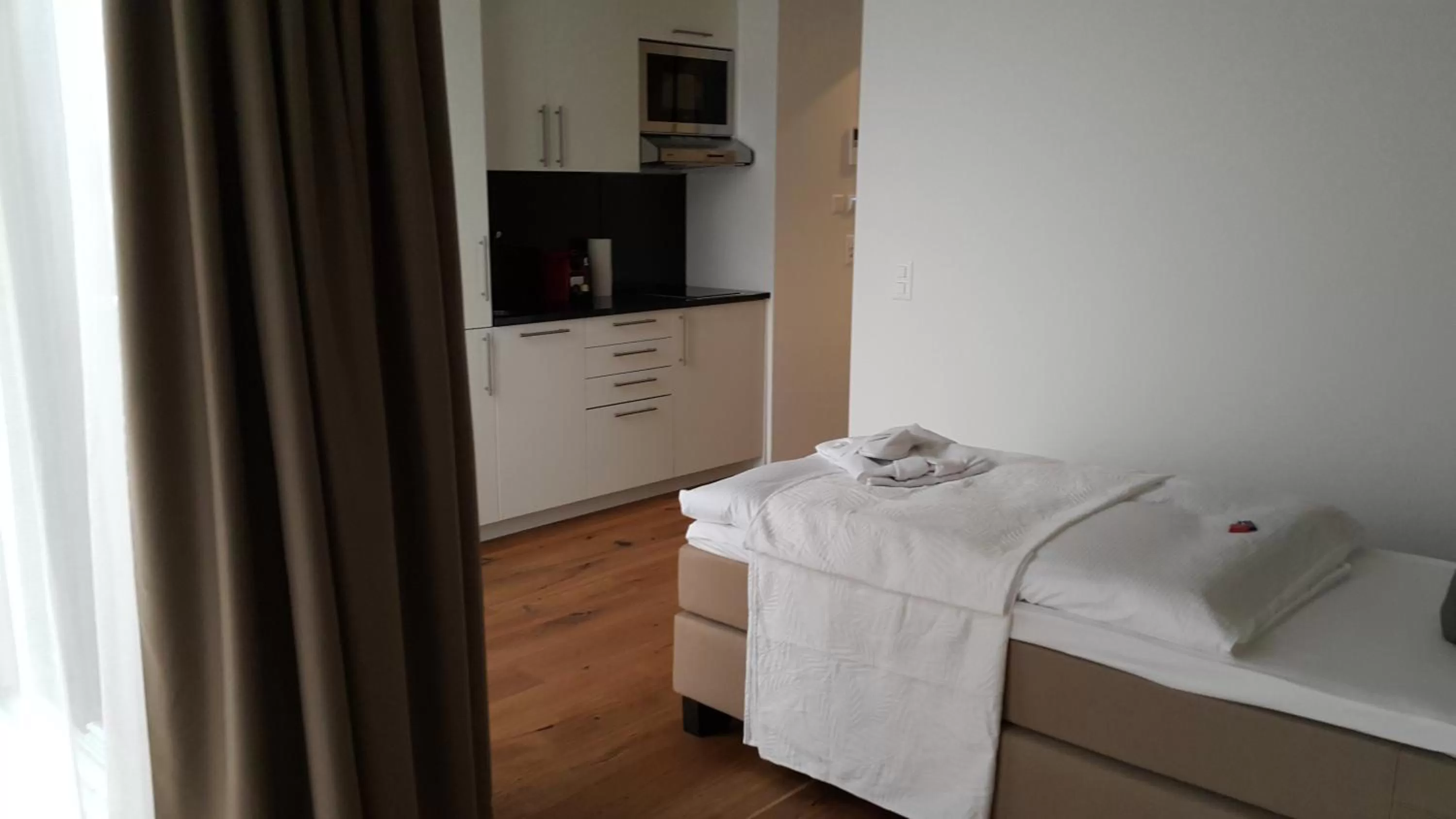 Photo of the whole room, Bed in Residence Appartements