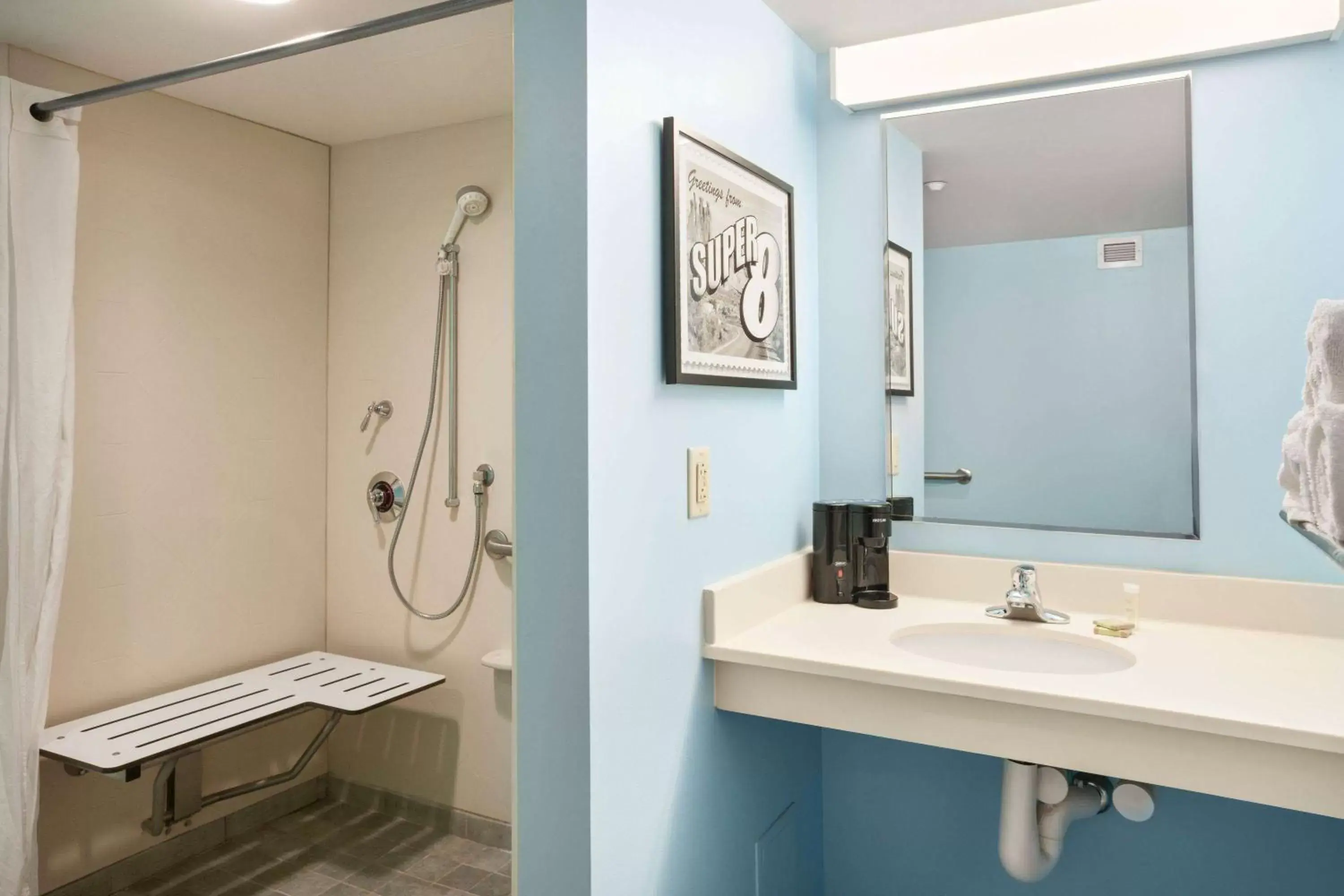 Photo of the whole room, Bathroom in Super 8 by Wyndham Mount Laurel