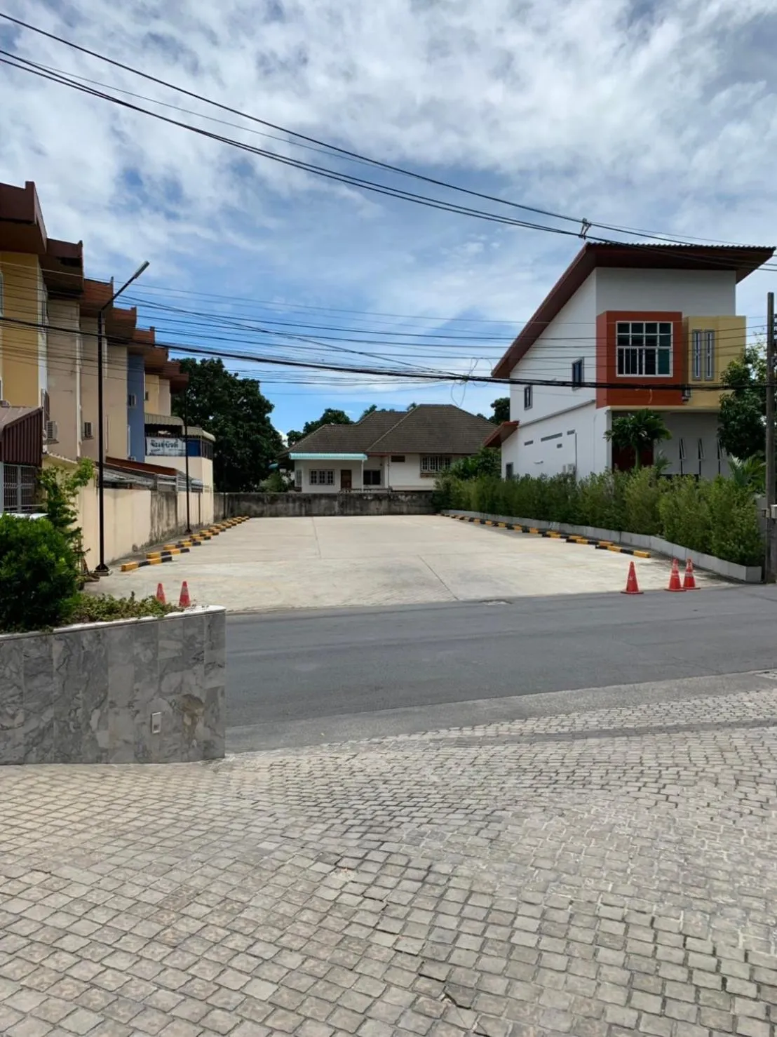 Property building in Tonaoi Grand Hotel