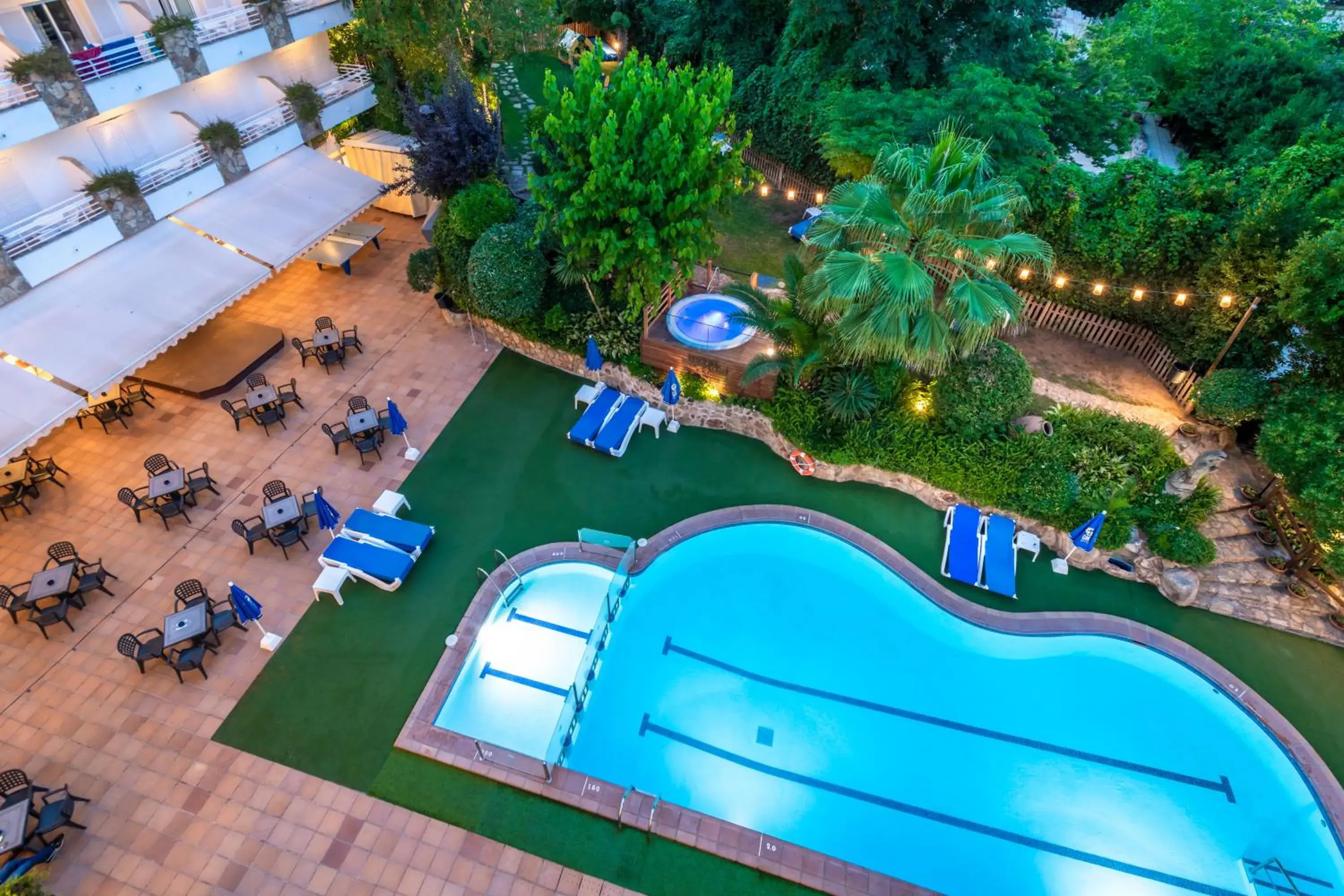 Swimming pool in Hotel GHT Neptuno-Tossa & Venus SPA Swimming pool in Hotel GHT Neptuno-Tossa & Venus SPA