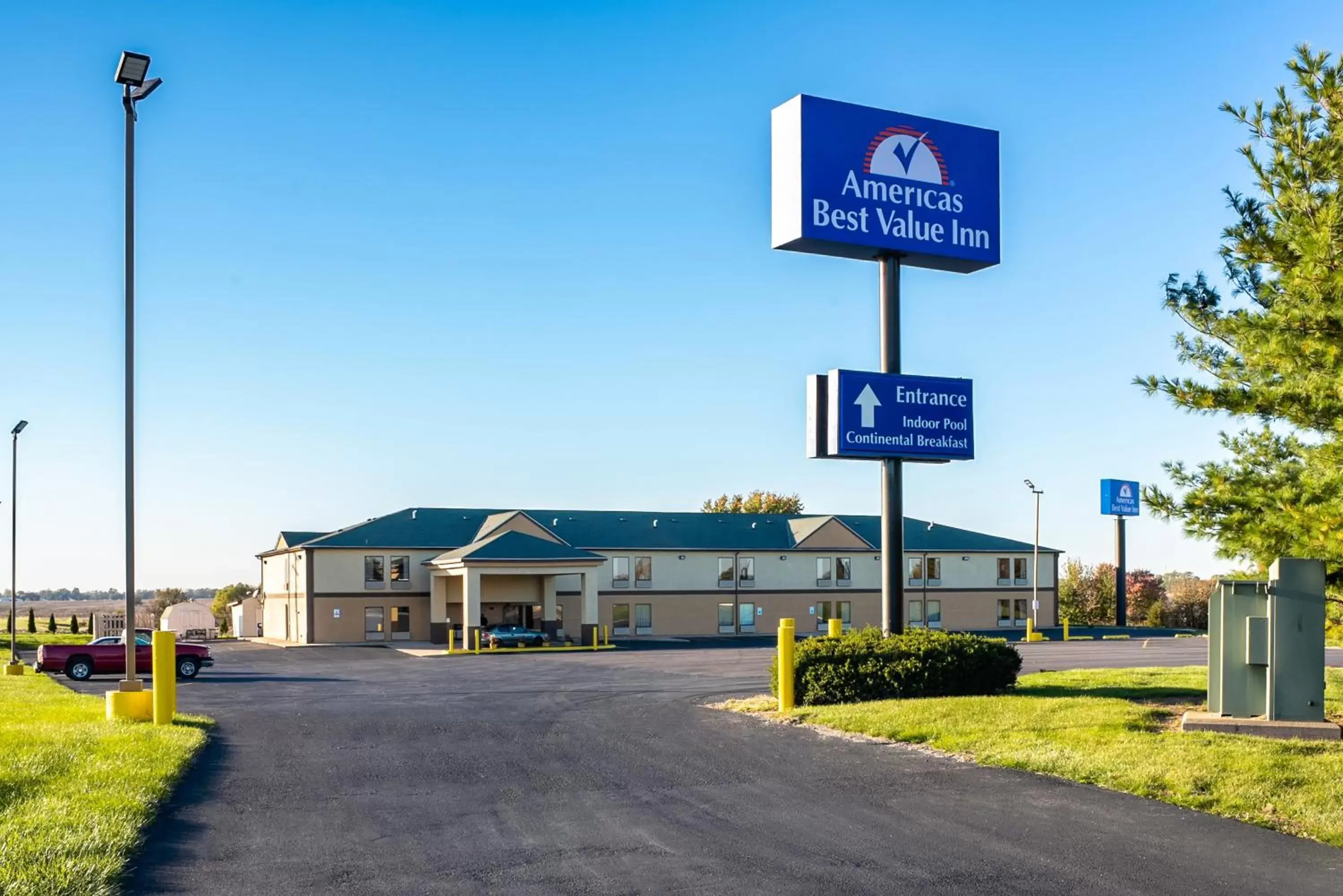 Property Building in Americas Best Value Inn-Galesburg