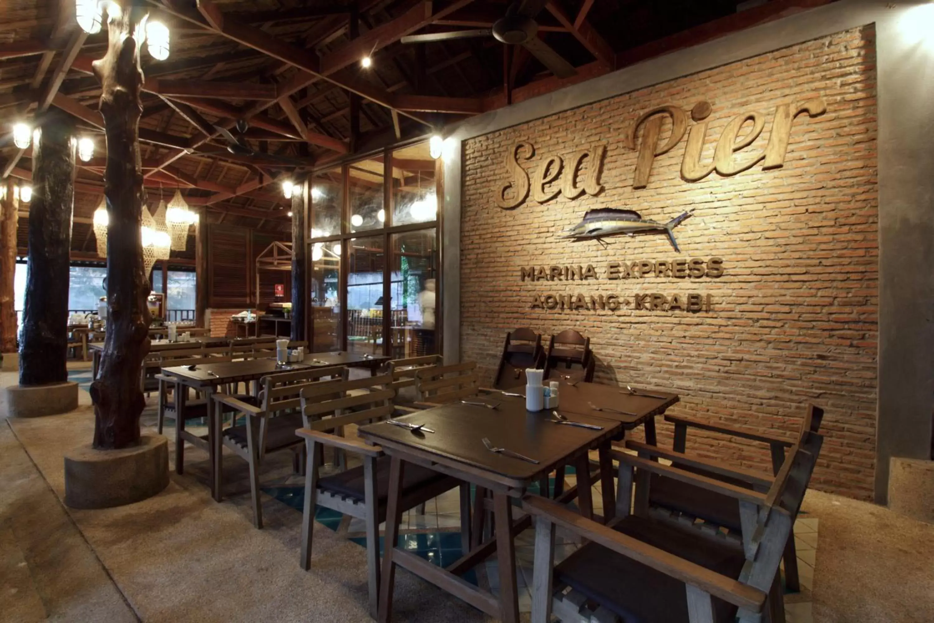 Restaurant/Places to Eat in Marina Express-Fisherman Aonang