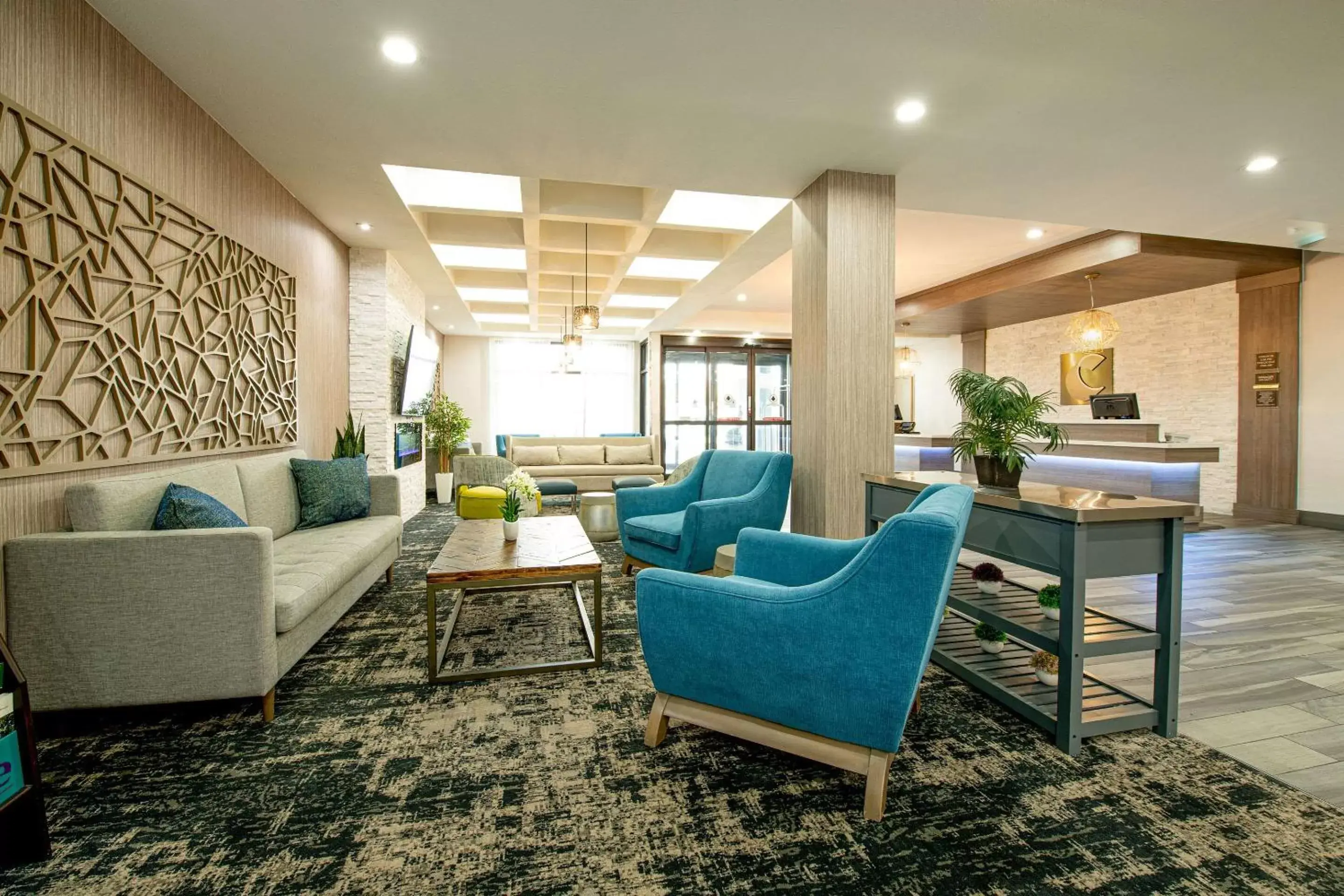 Lobby or reception in Comfort Suites Oil Center