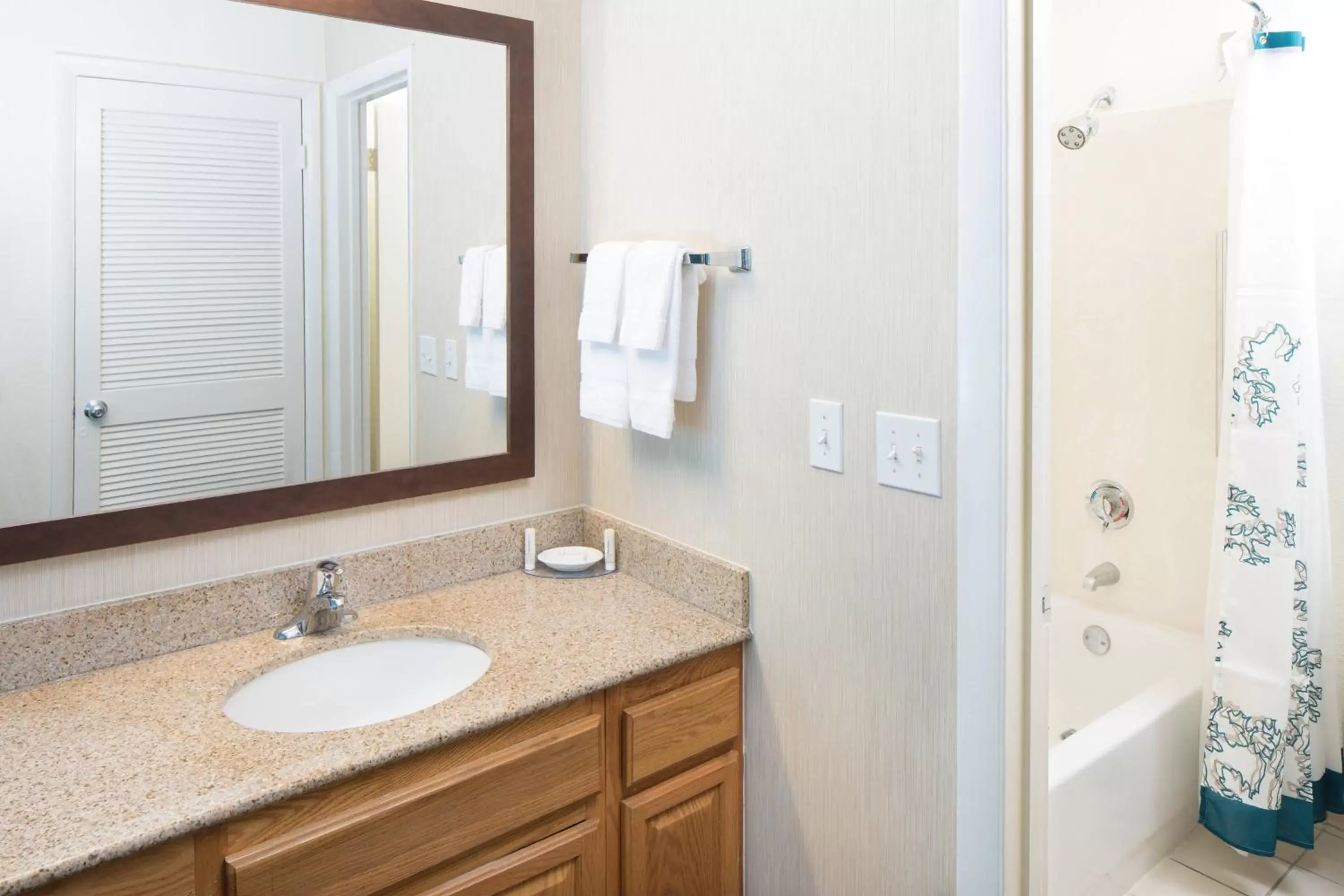 Bathroom in Residence Inn Orlando Altamonte Springs / Maitland