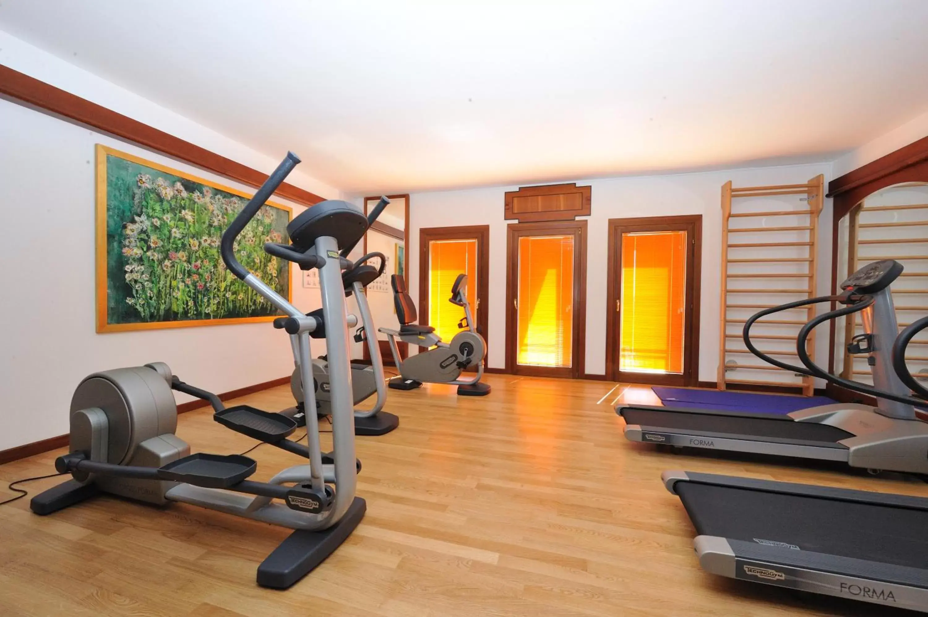 Activities, Fitness Center/Facilities in Hotel Roxy Plaza