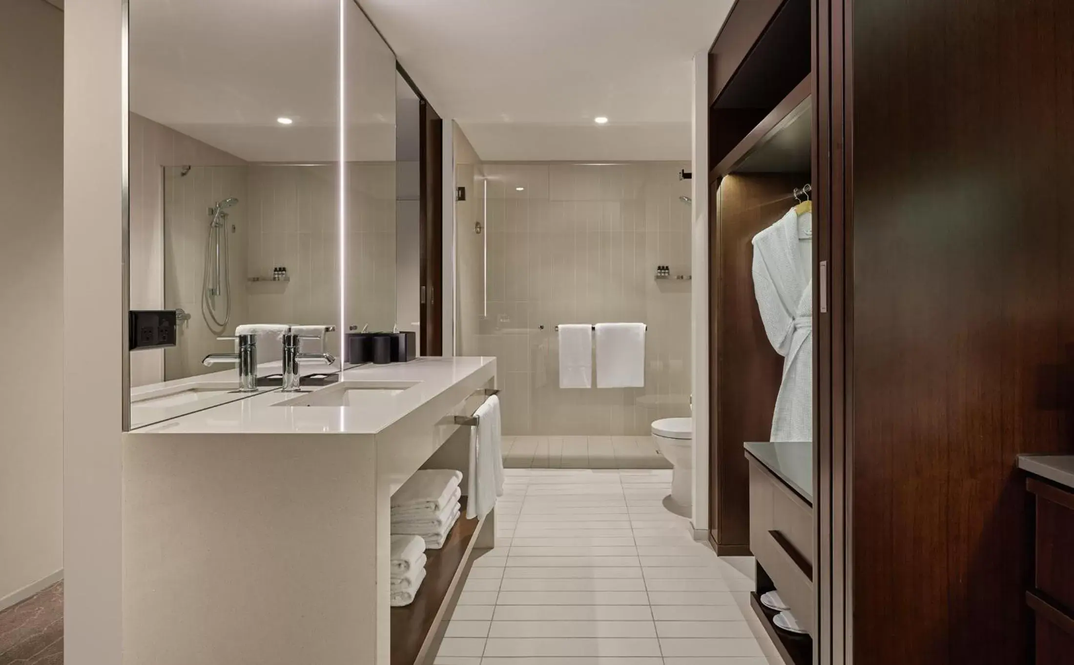 Bathroom in Hyatt Regency Brisbane