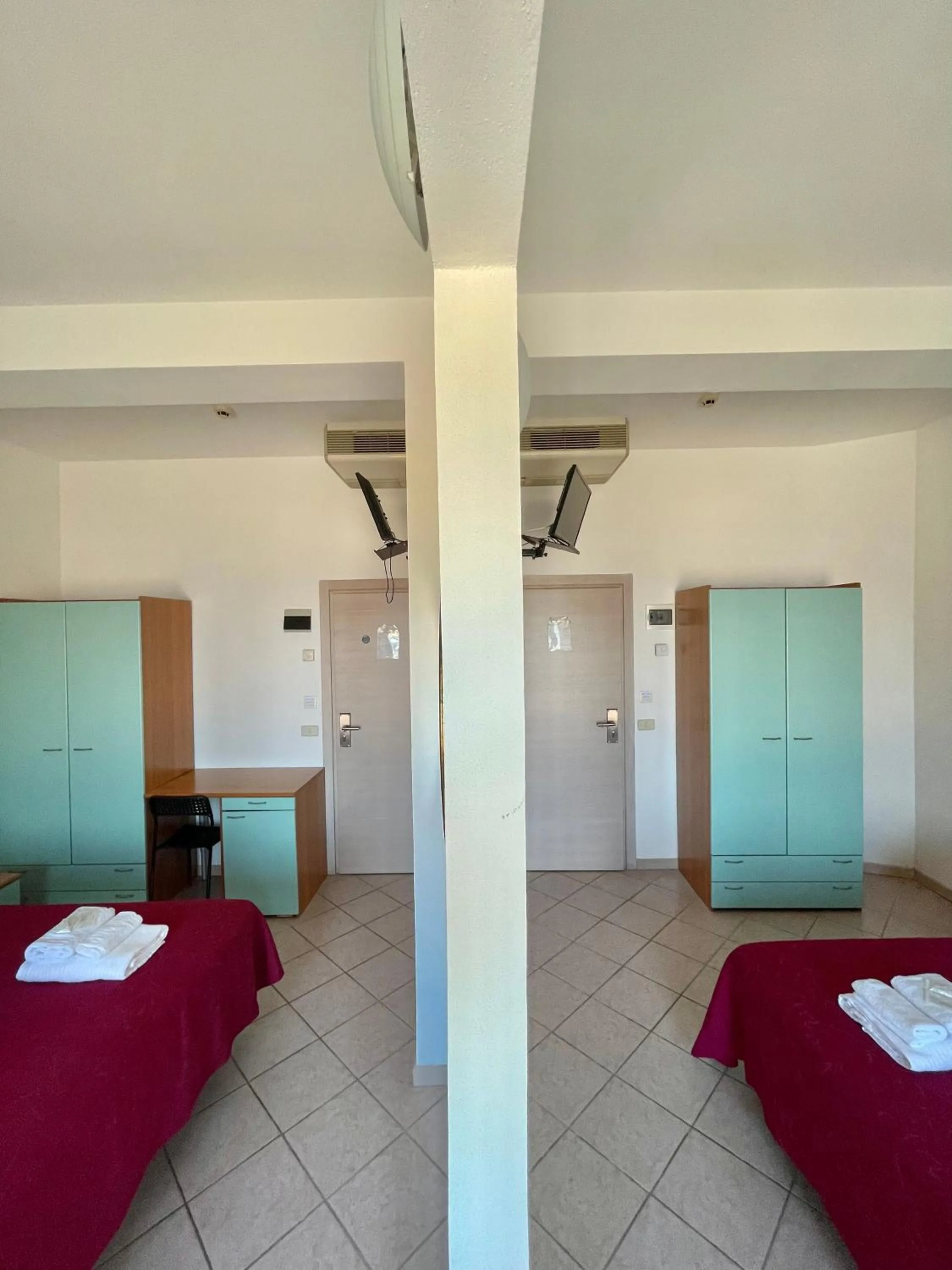 Photo of the whole room, Bed in Hotel Blumen