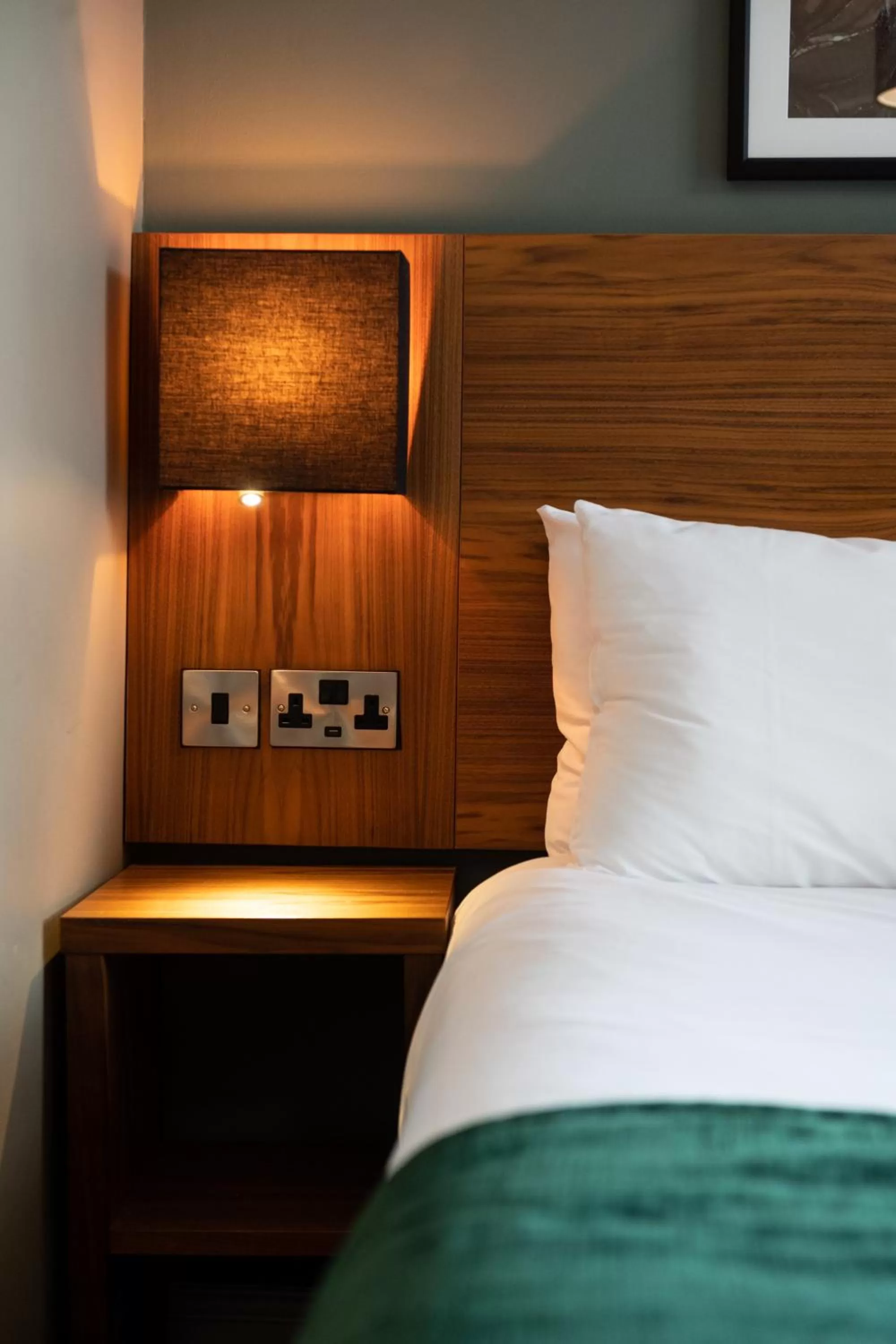 Bed in The Oatlands Chaser by Innkeeper's Collection